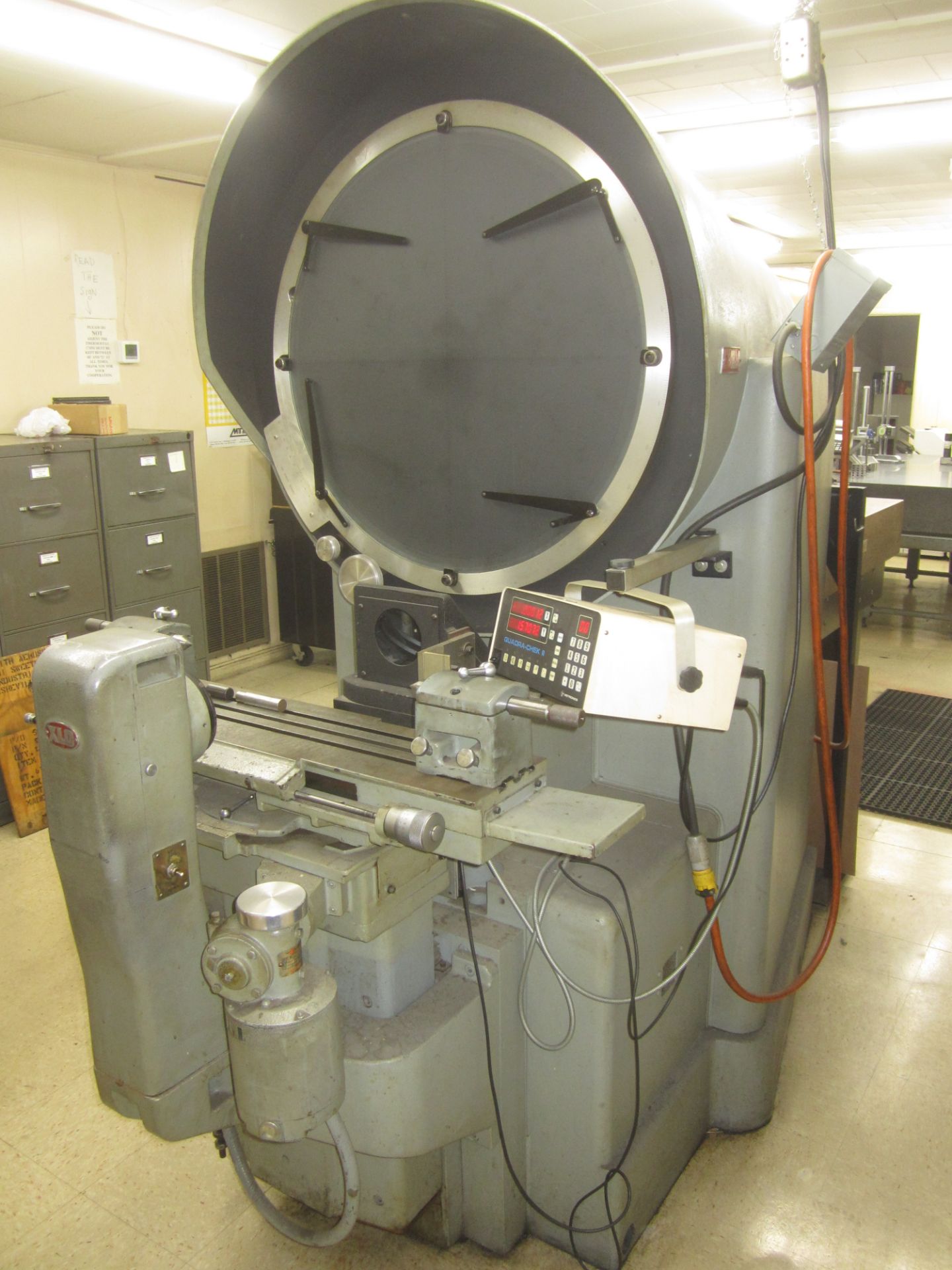 Excello Model 30-826. 30" Optical Comparator, s/n 82603 342, Power Elevation to Table, Quadra Chek - Image 2 of 6