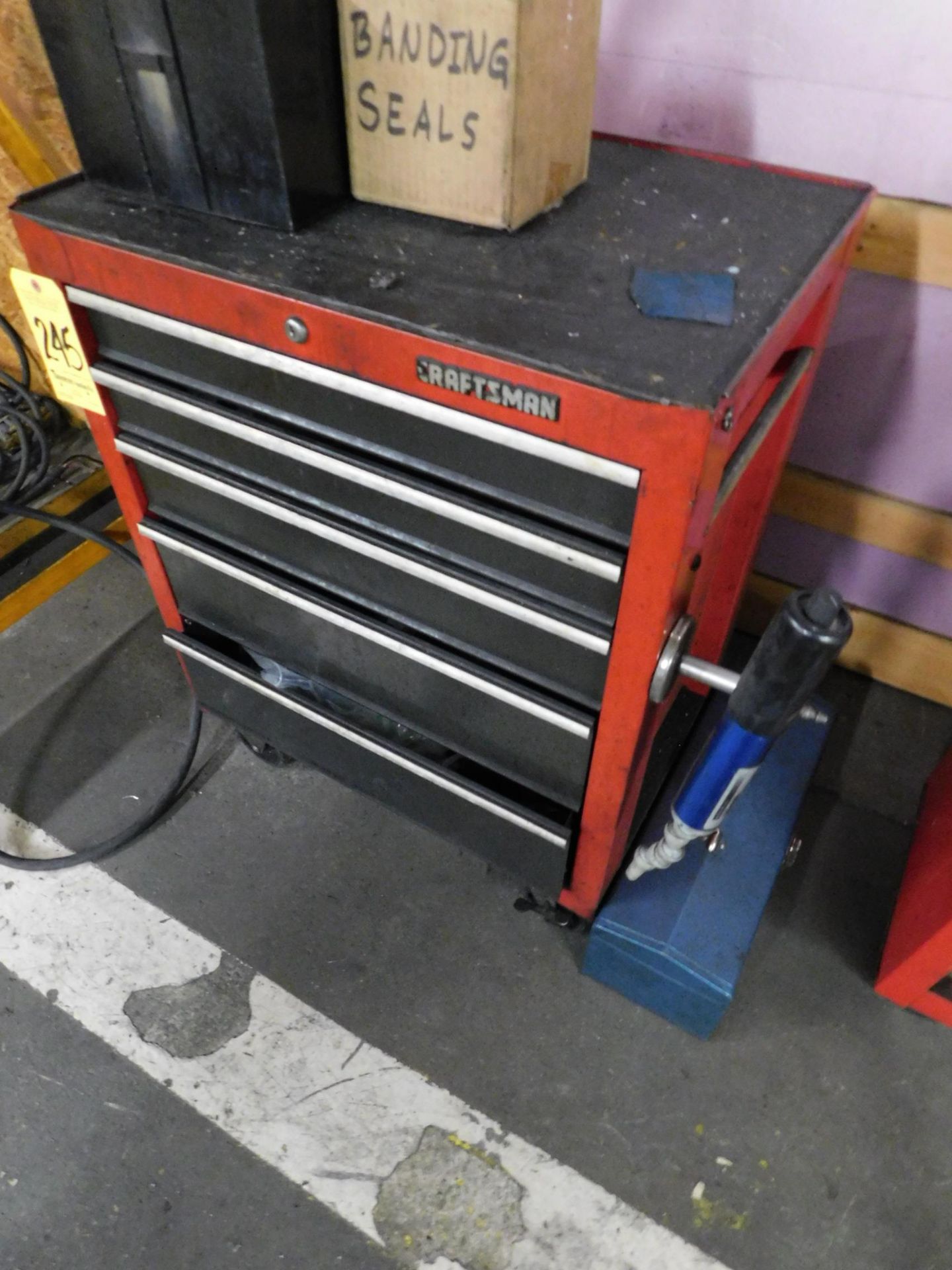 Roll-Around Tool Chest