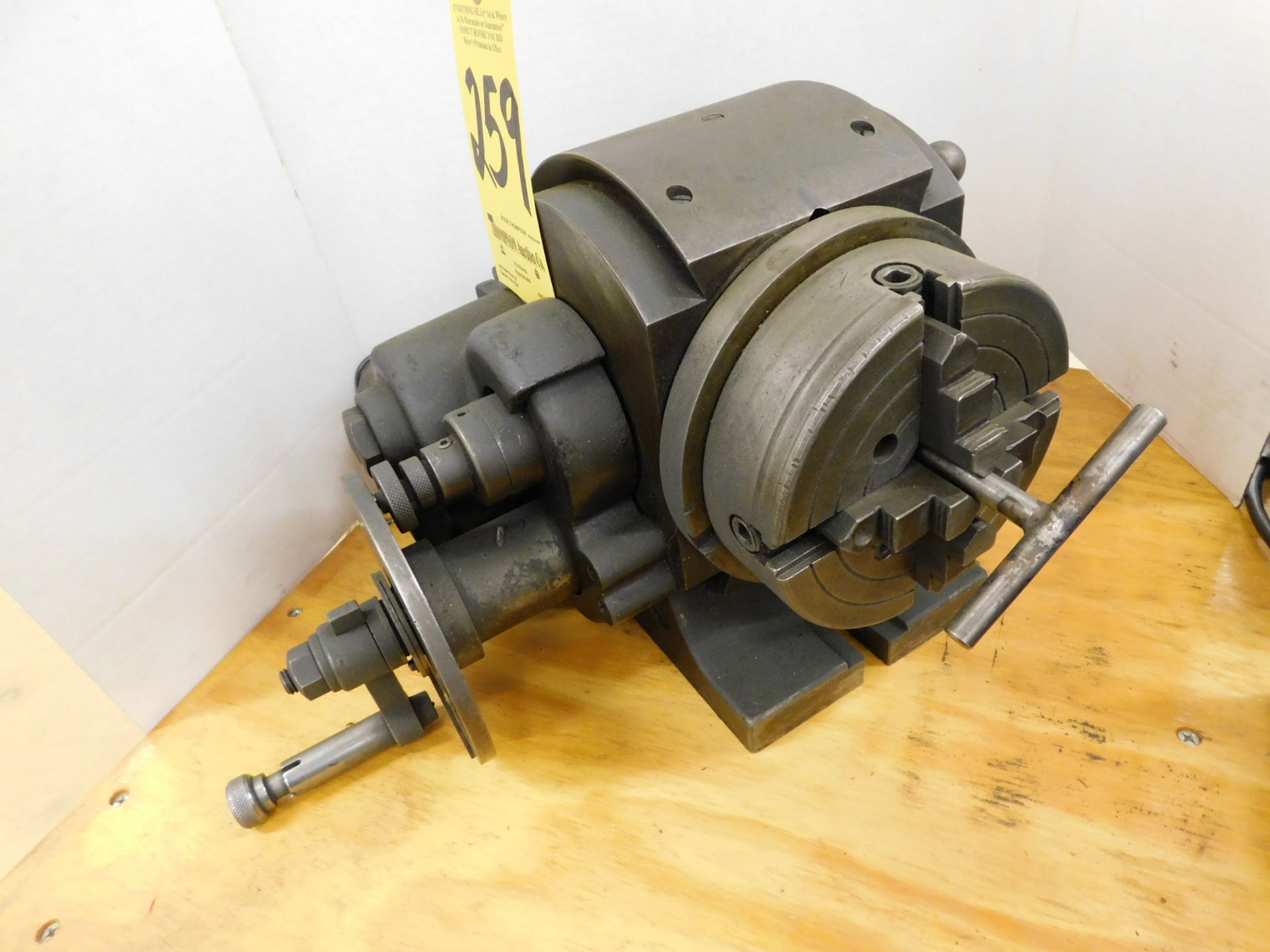 Dividing Head with 6" 4-Jaw Chuck