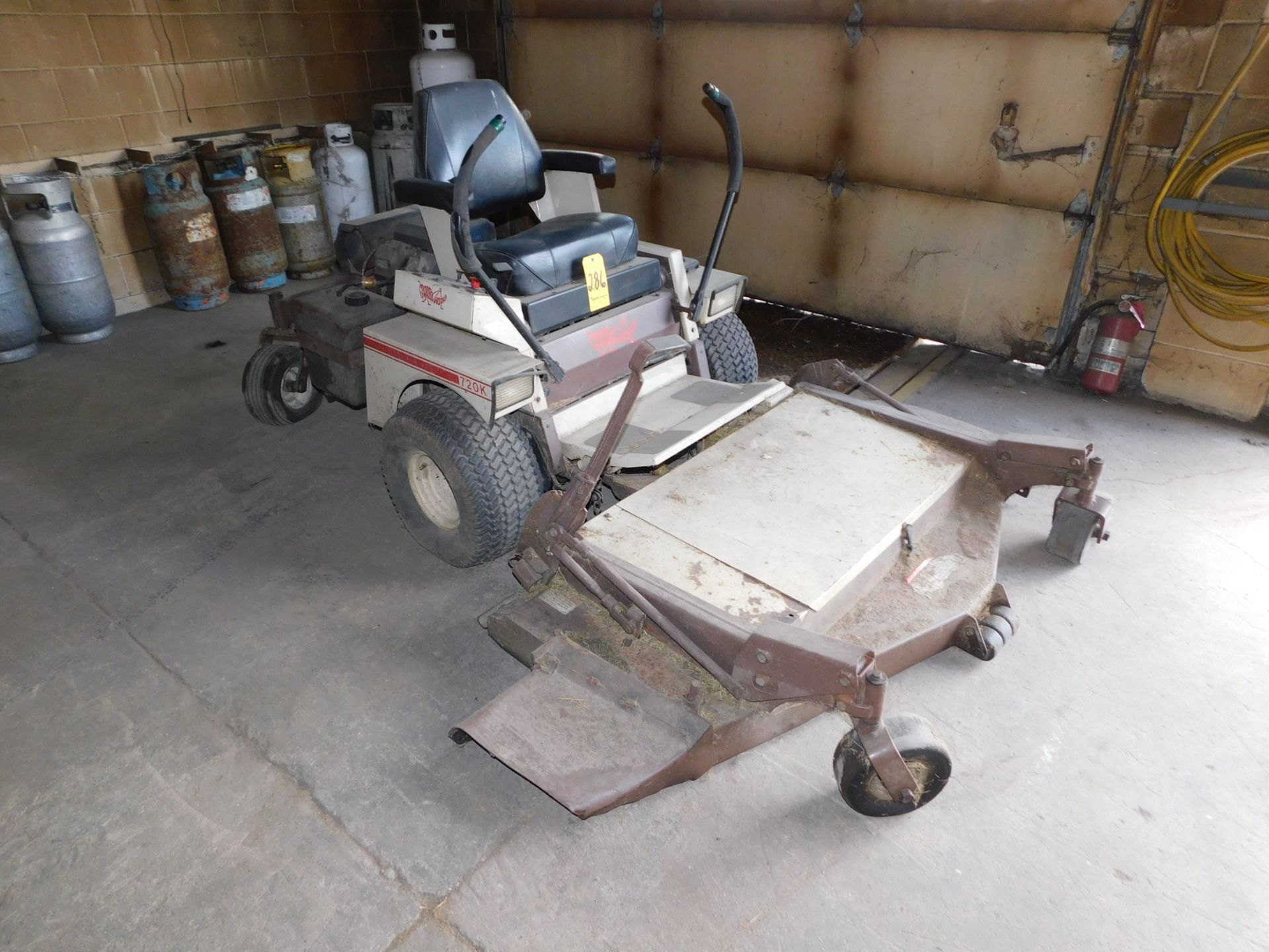 Grasshopper 720K Zero Turn Mower, 60" Front Deck, Kohler OHV Gas Engine, 662 Hrs.