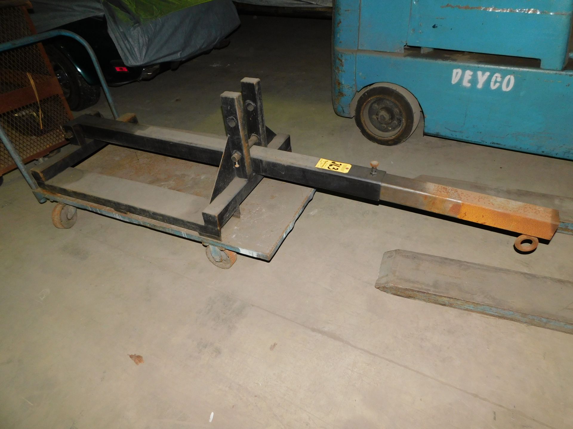 Adjustable Fork Lift Boom