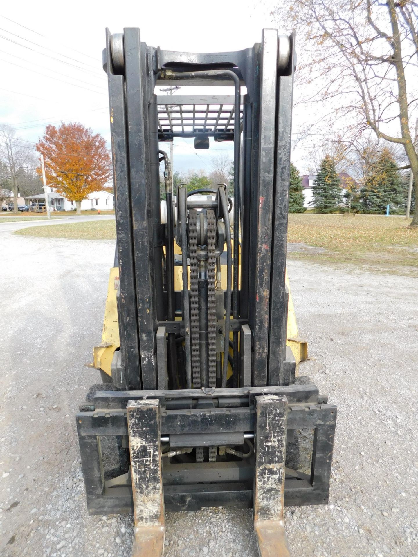 Hyster Model S100XL2 Forklift, SN D004V088195, 9,100 lb. cap., LP, Hard Tire, 2-Stage Mast, Side - Image 9 of 16