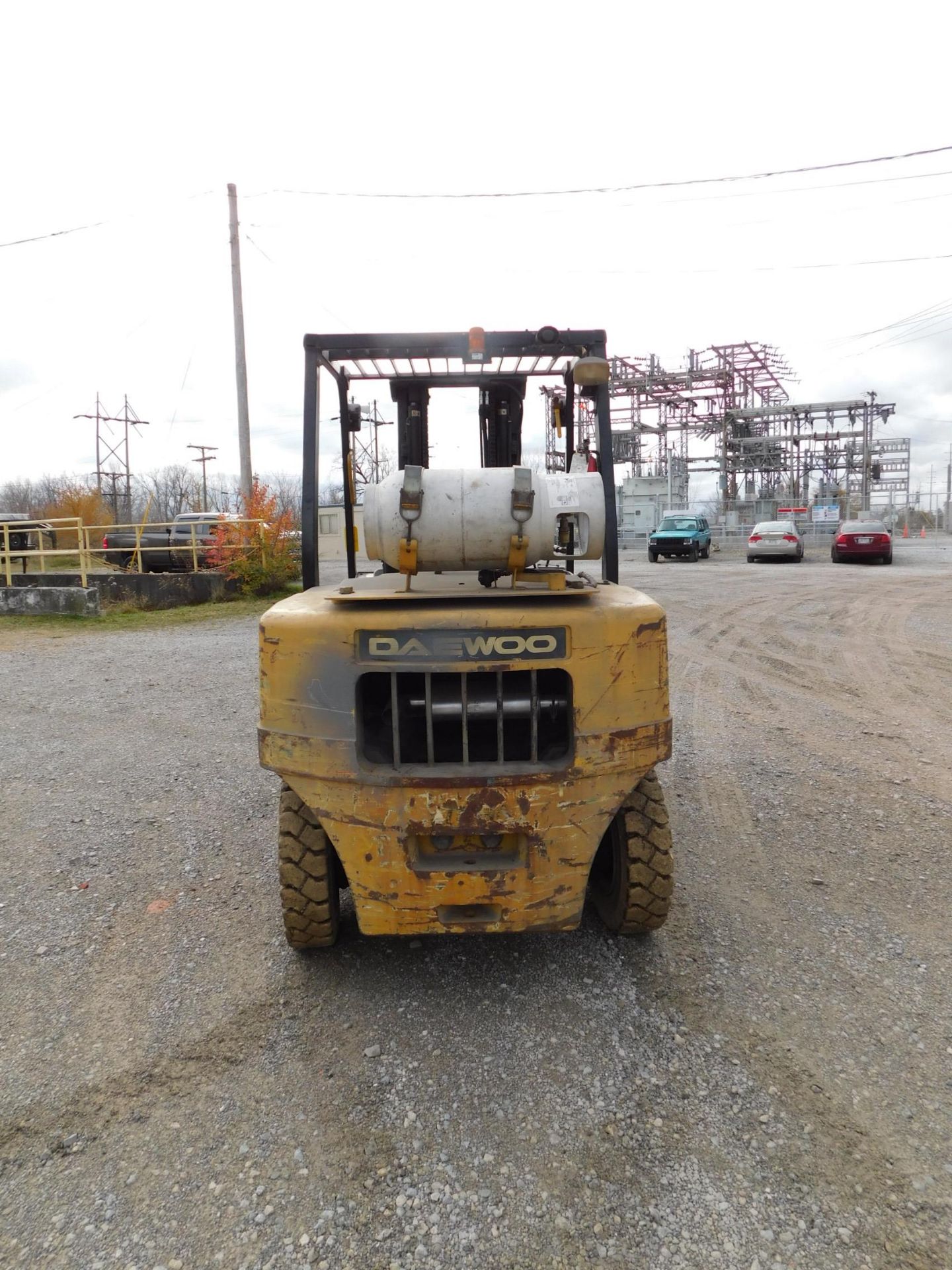 Daewoo Model G35S-2 Forklift, SN G2-00191, 6,700 lb. cap., LP, Solid Pneumatic Non-Marking Tires, - Image 5 of 20