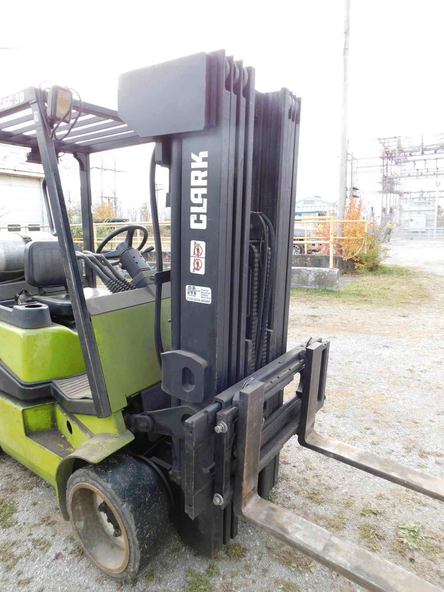 Clark Model CGC30 Forklift, SN C365L-0419-9516FB, 4,200 lb. cap., LP, Hard Tire, 3-Stage Mast, - Image 10 of 21