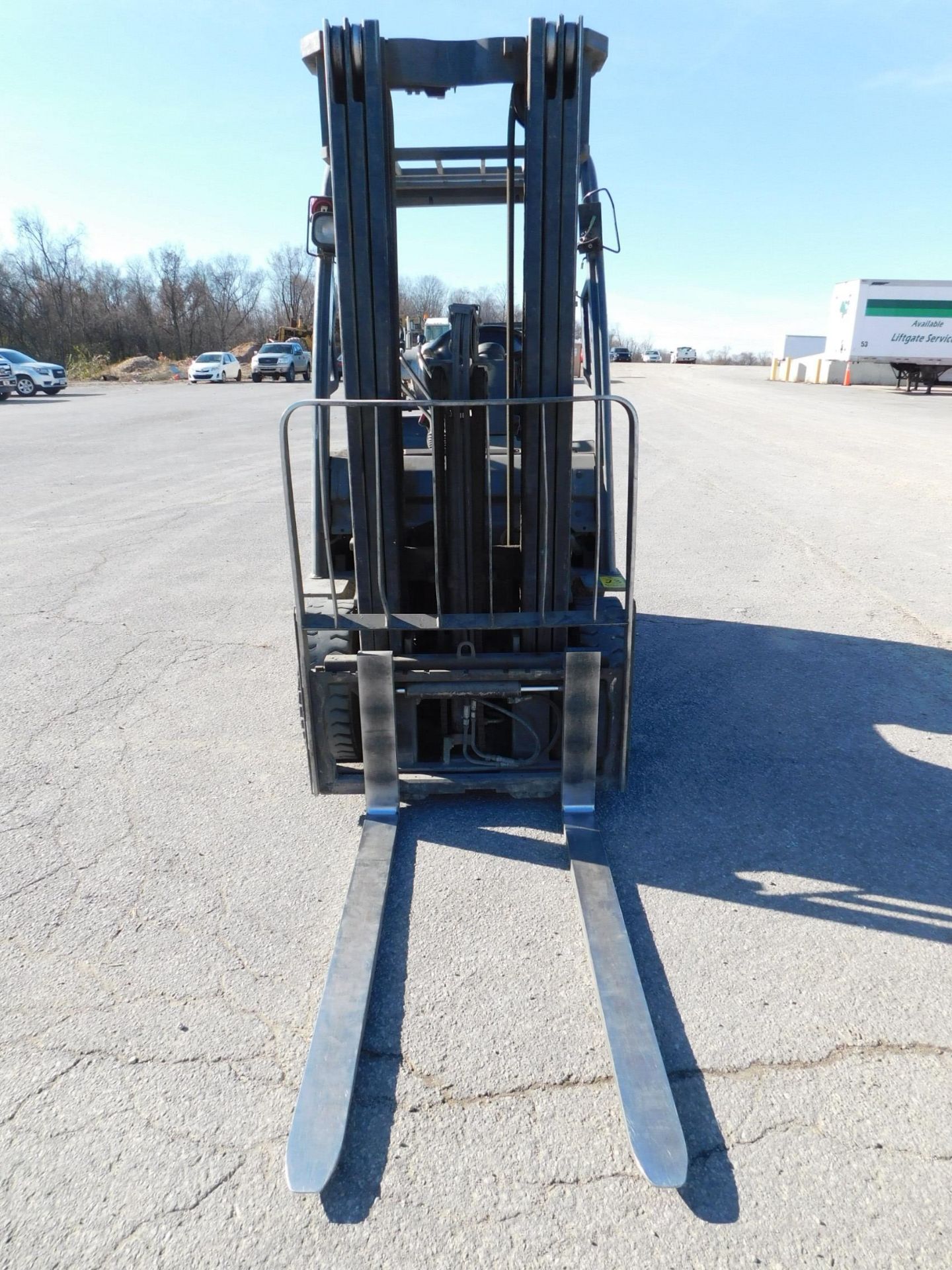 Toyota 8FGU15 Fork Lift Truck, SN 64658, 2,500 lb. Max. Load Capacity, LP Gas Engine, Overhead - Image 2 of 21