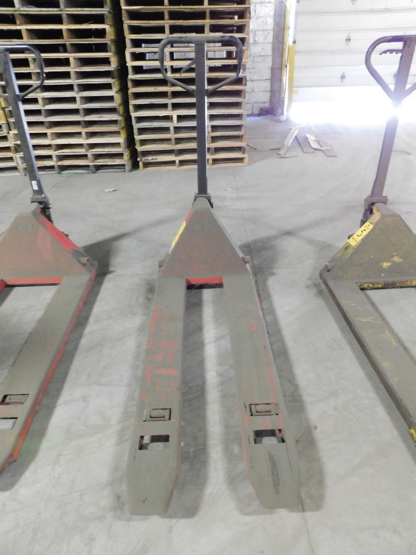 Pallet Jack, 6,600 lb. cap.