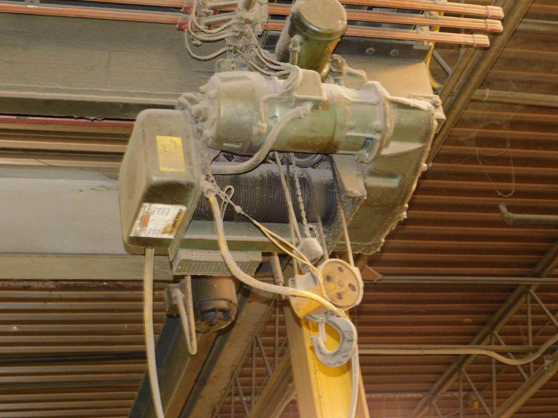 Robbins Meyer 3 ton electric hoist with approx 38 ft' Whiting Trambeam 3 ton bridge - Image 3 of 6