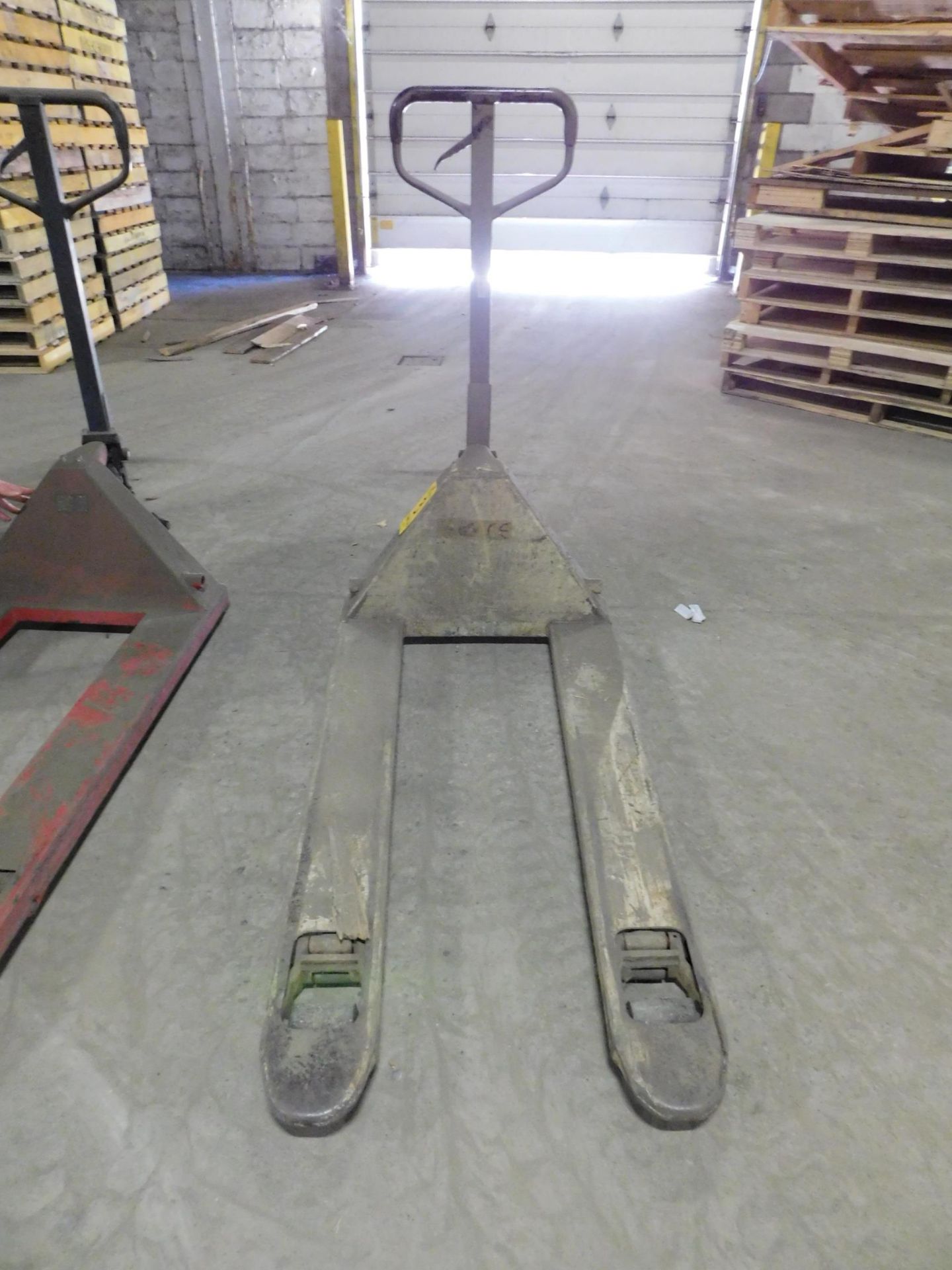 Pallet Jack, 5,500 lb. cap.