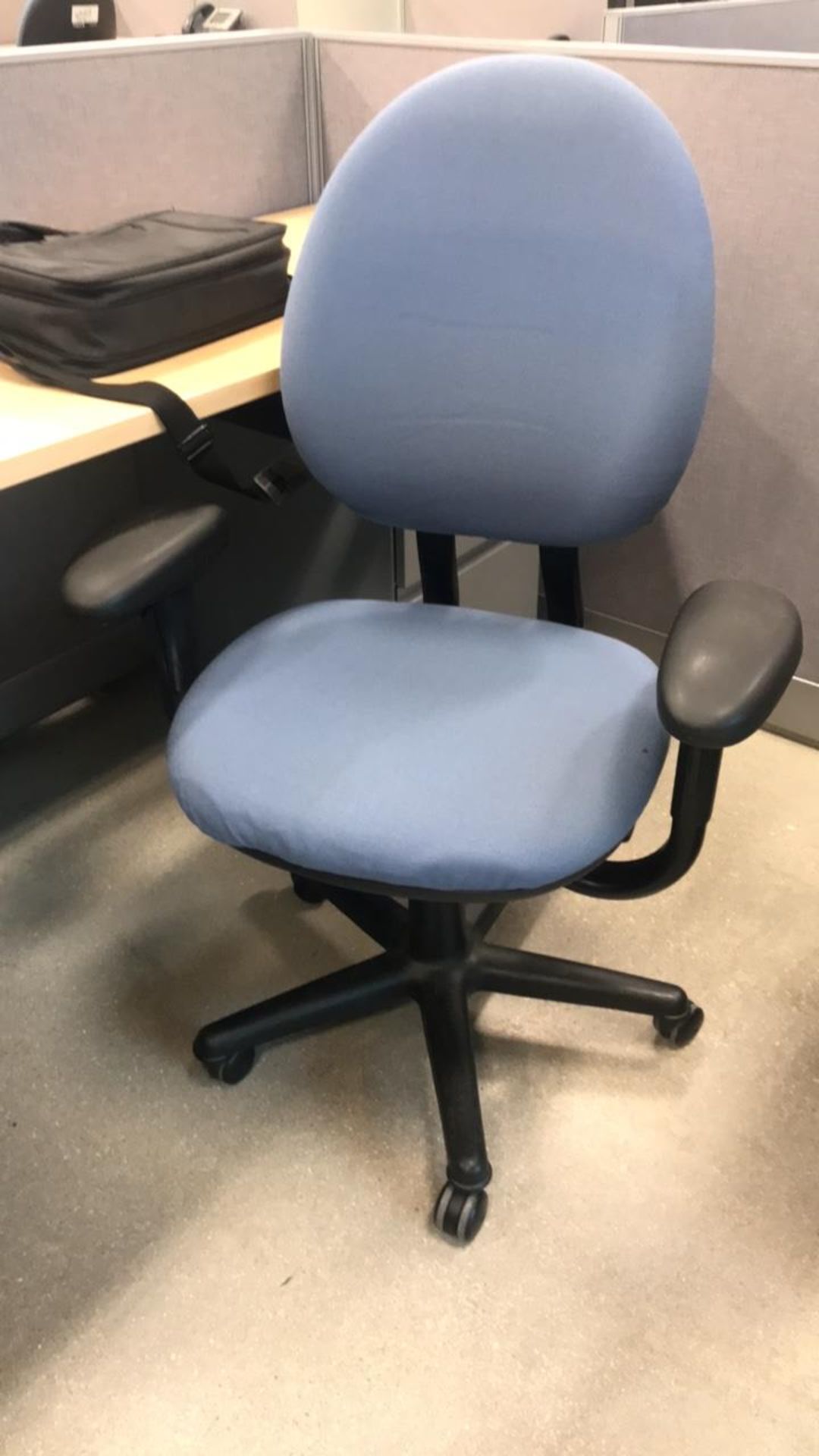 Blue Office Chairs - Image 7 of 33