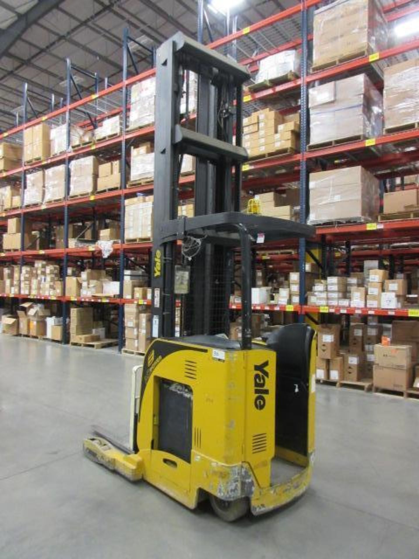 Yale Stand Up Reach Lift Truck - Image 5 of 7