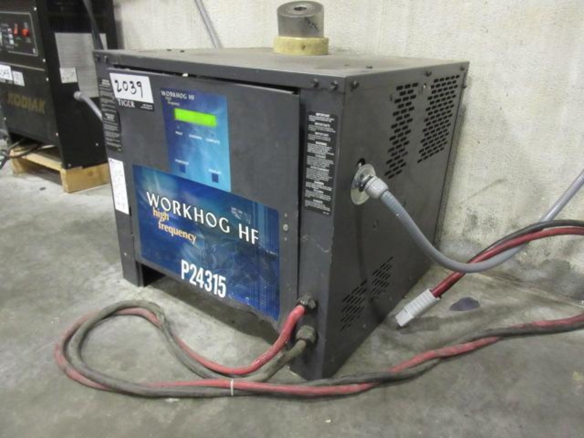 Industrial Battery Charger - Image 2 of 4