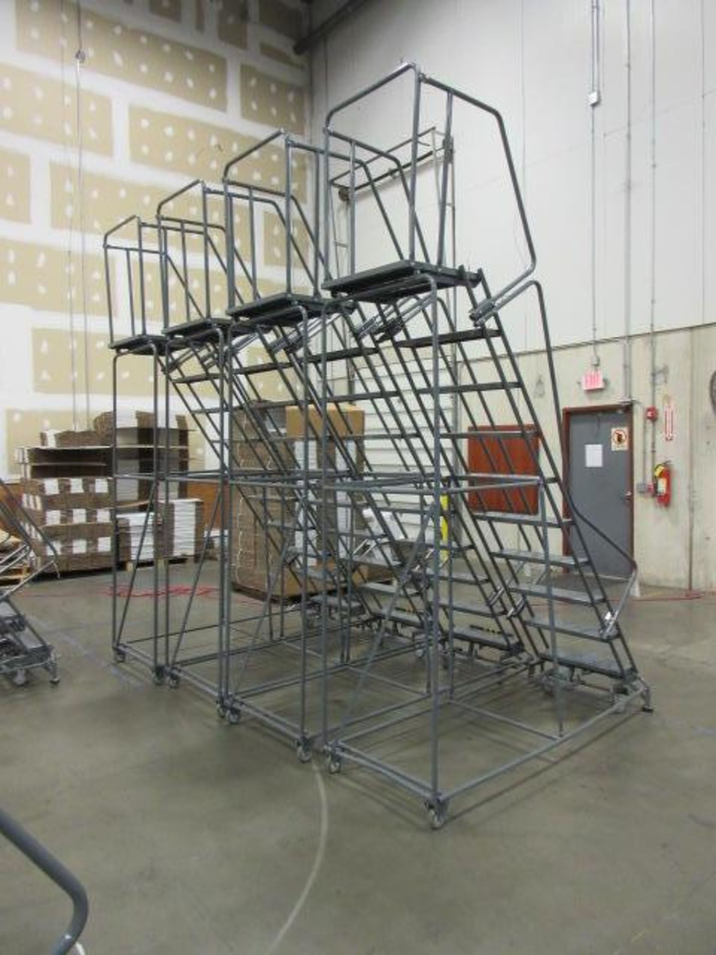 Ballymore Warehouse Ladders - Image 4 of 4