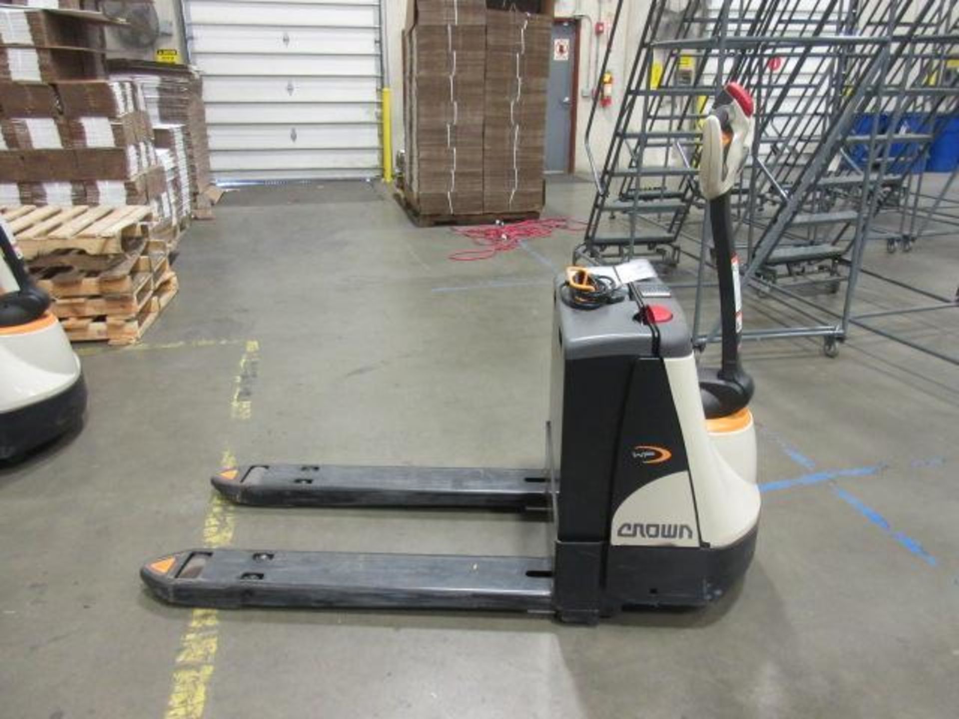 Crown Electric Pallet Jack - Image 2 of 8