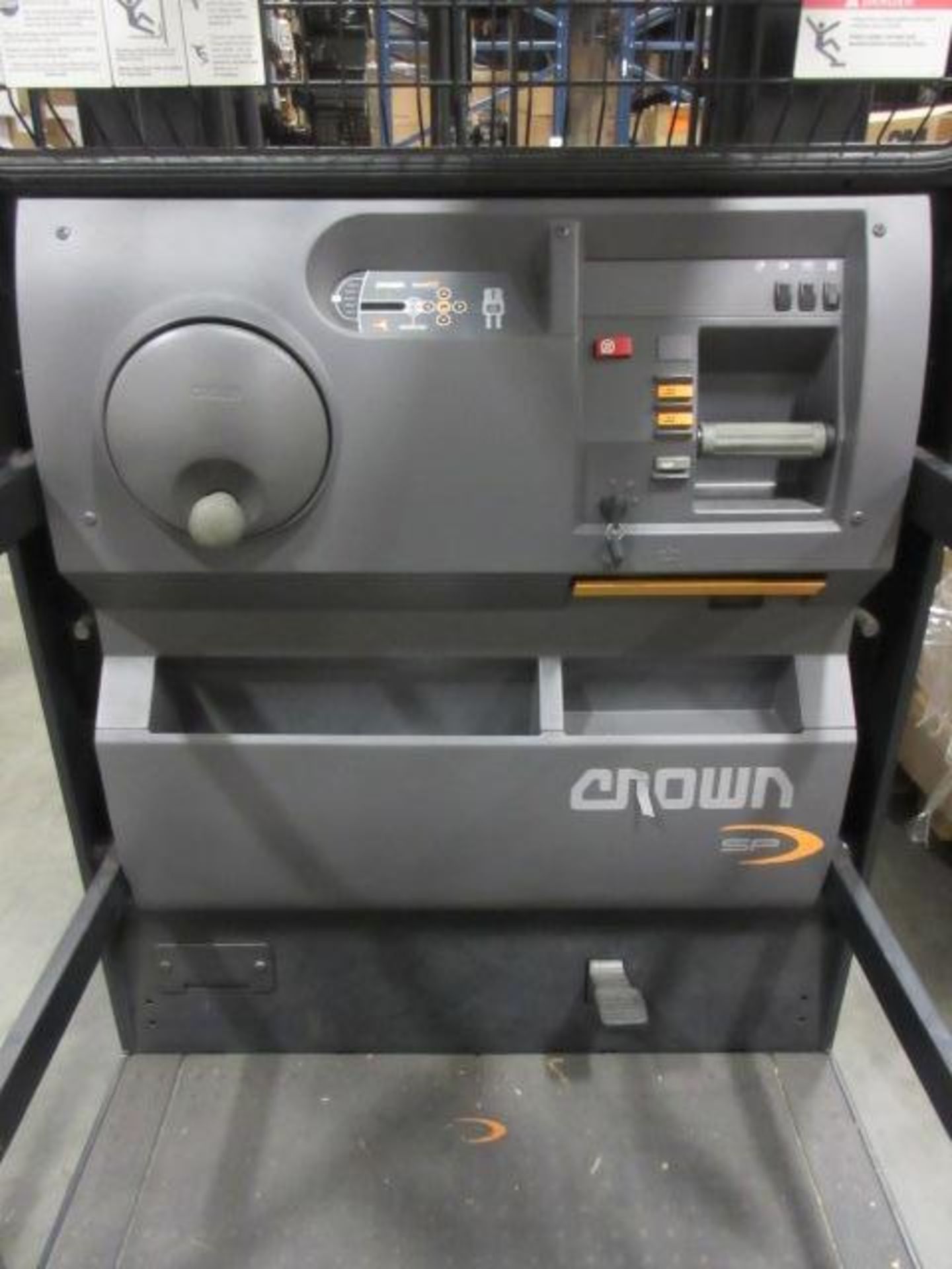 Crown Stand Up Order Picker Lift - Image 9 of 10