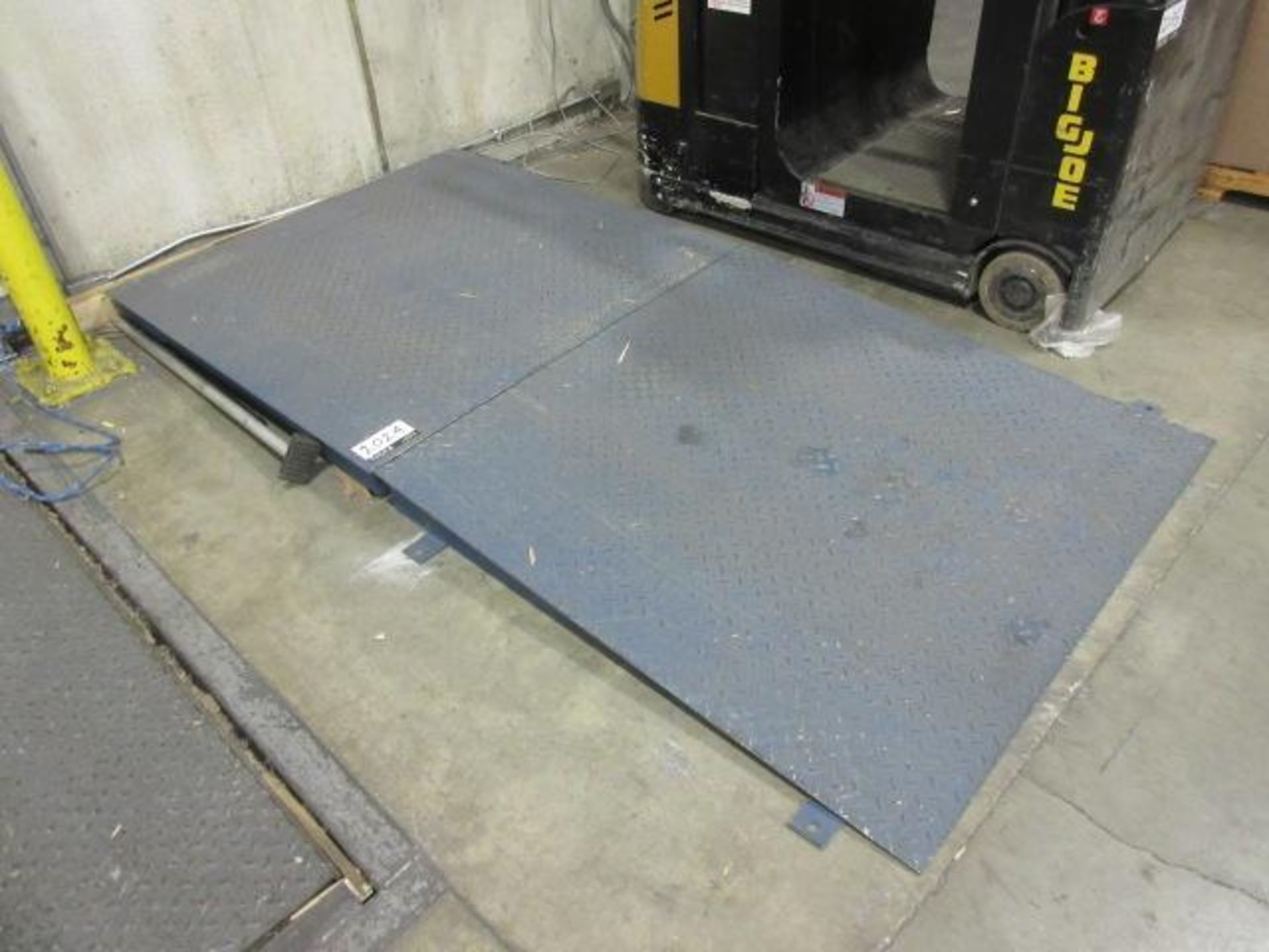 Floor Scale, w/ Ramp