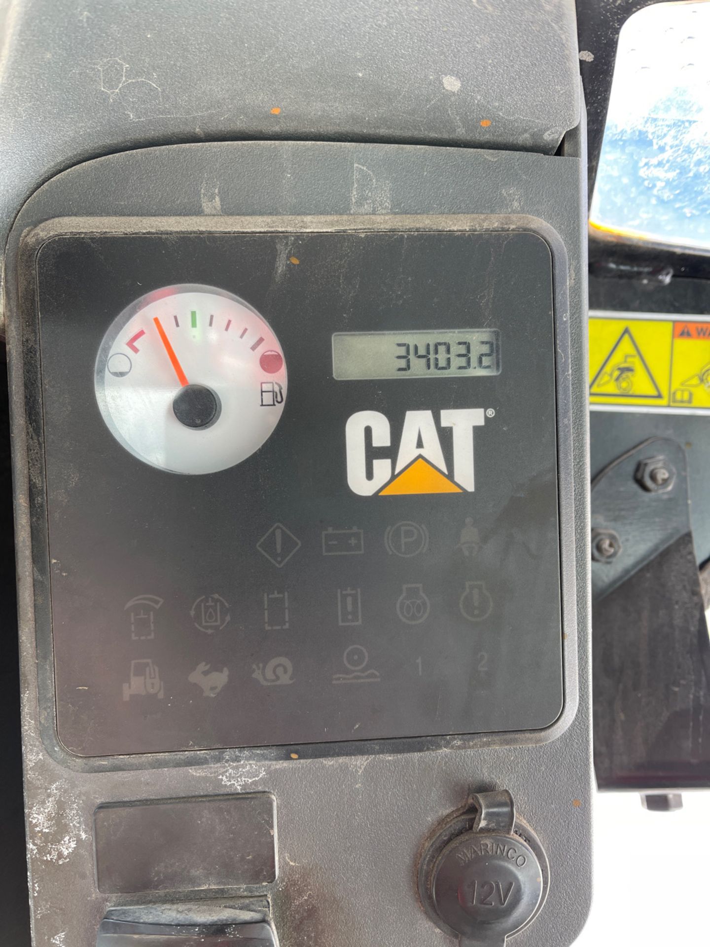 2011 Cat Skid Steer Loader 246C - Image 6 of 9