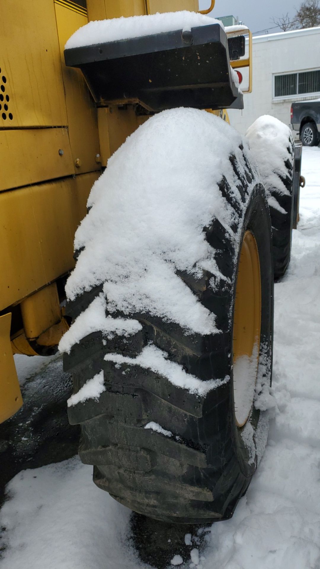 John Deere Wheel Loader - Image 5 of 15