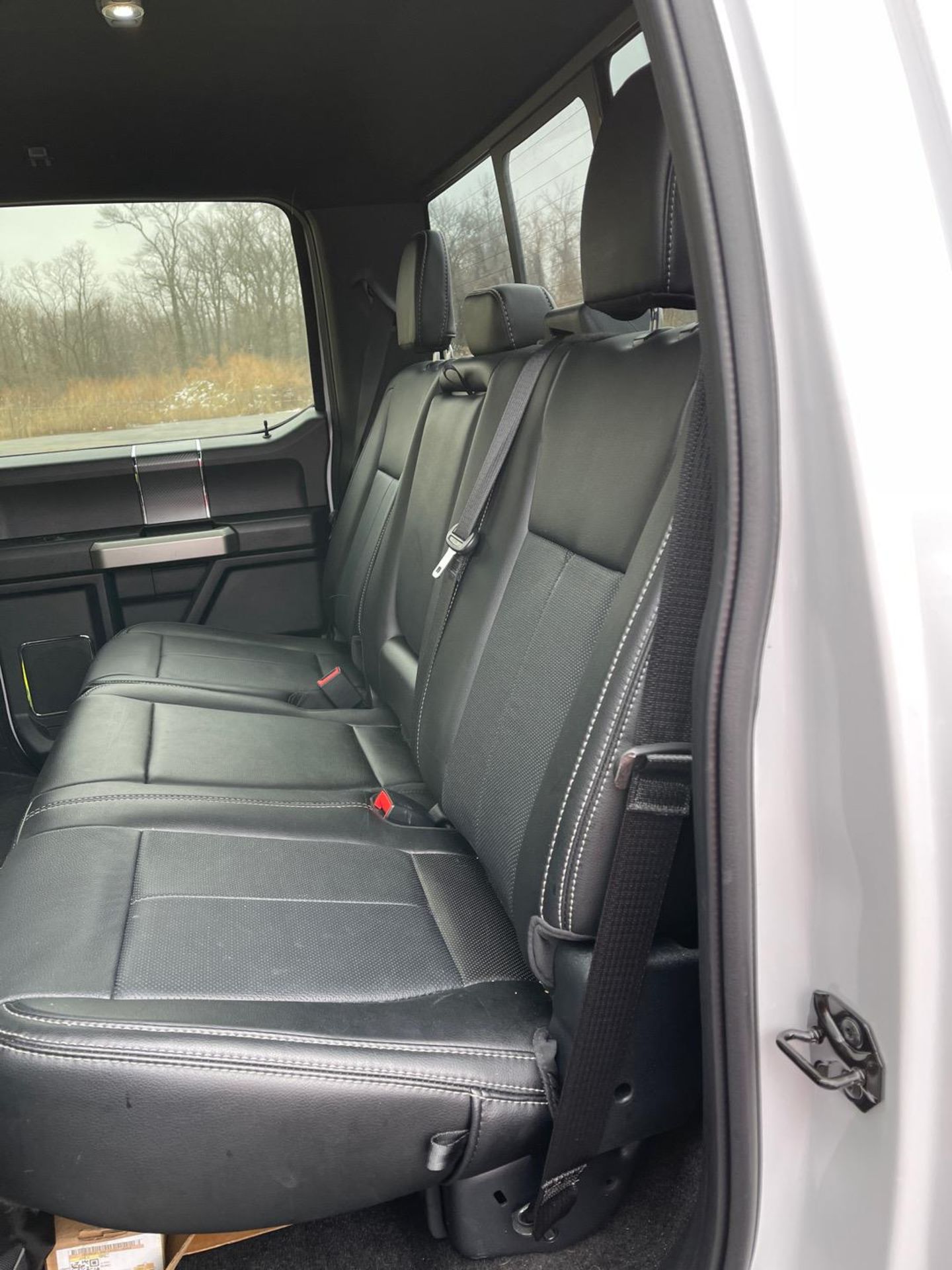 2019 Ford F150 Lariat - Image 11 of 17