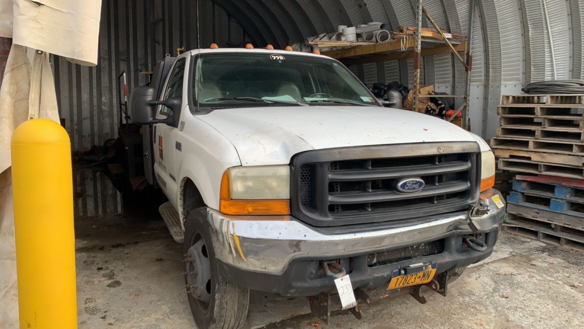 2001 Ford F-550 Flatbed Truck - Image 11 of 15