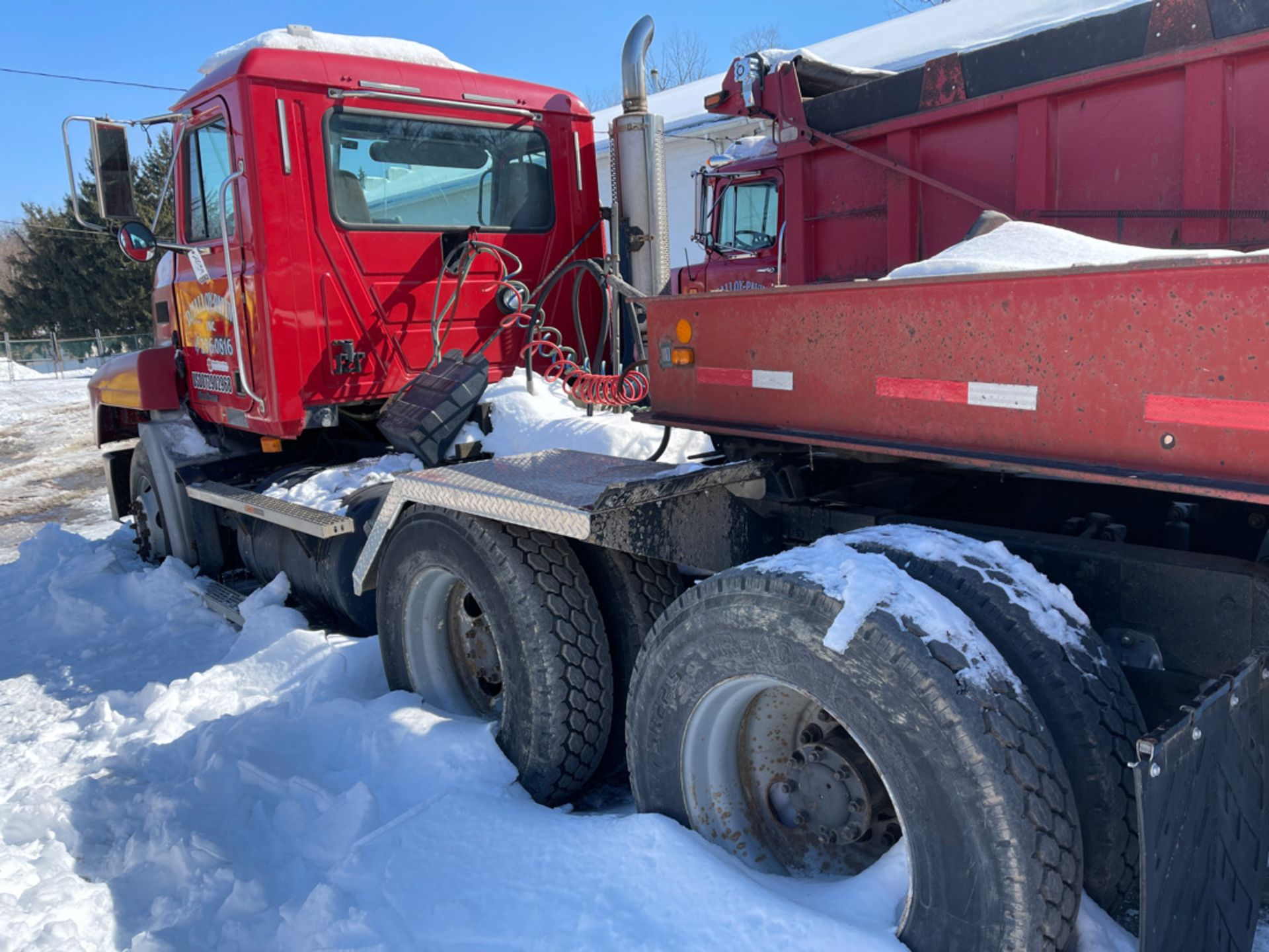 2001 Mack MaxiCruise Tractor - Image 3 of 9