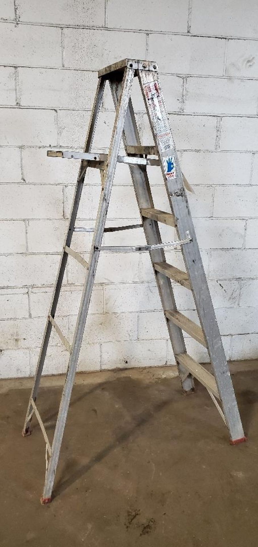 Aluminum 6' Step Ladder - Image 4 of 4