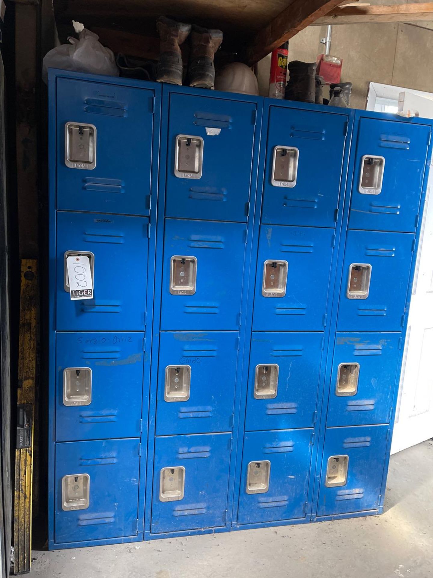 Lyon Employee Lockers