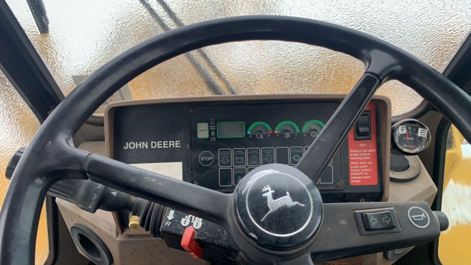 John Deere Wheel Loader - Image 6 of 10