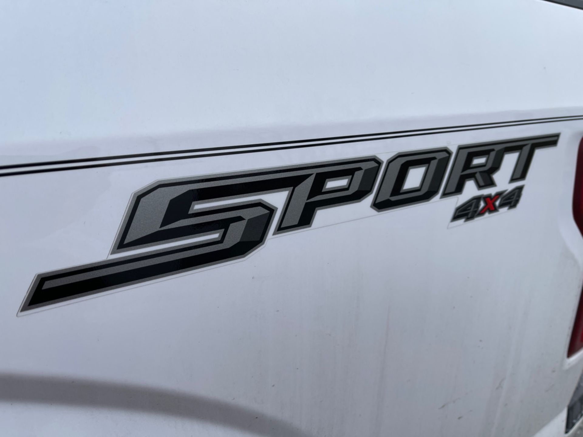 2019 Ford F150 Lariat - Image 5 of 17