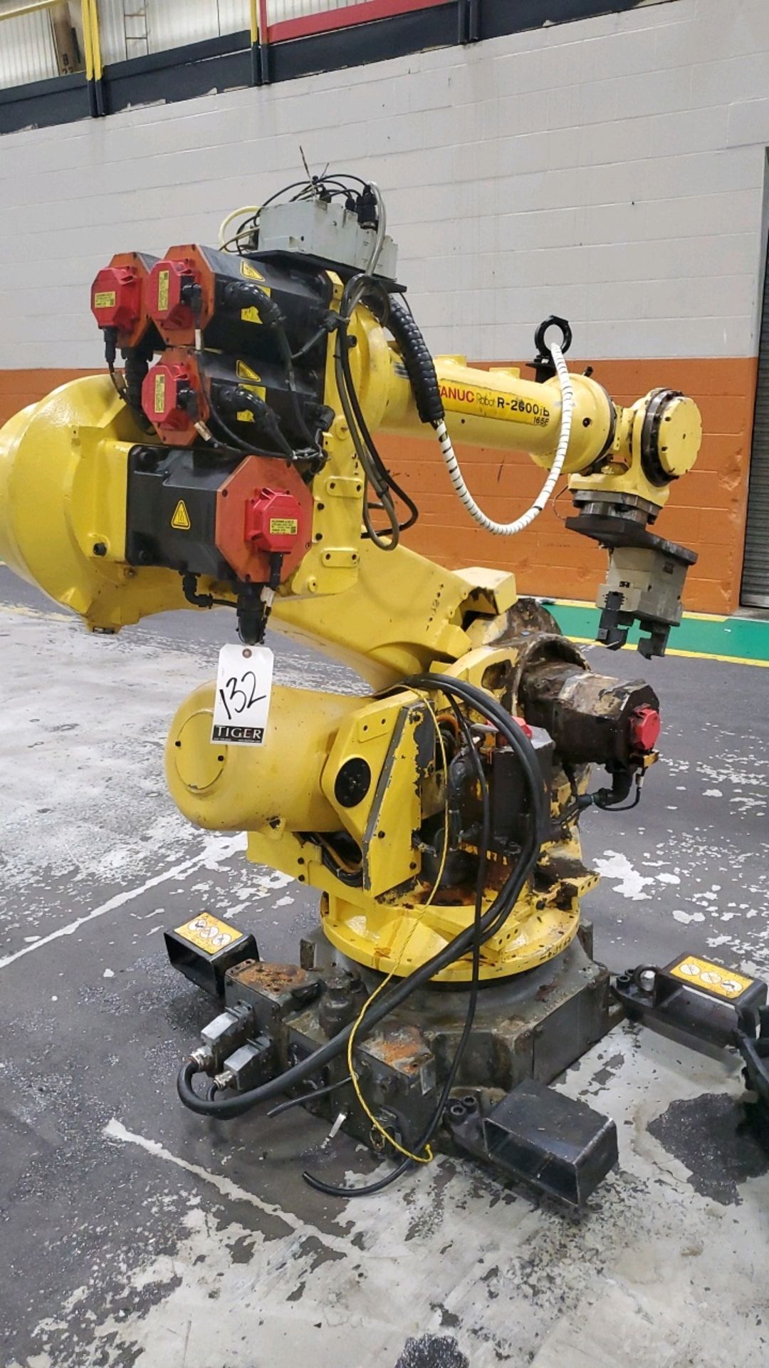 2009 Fanuc Robot w/Controller