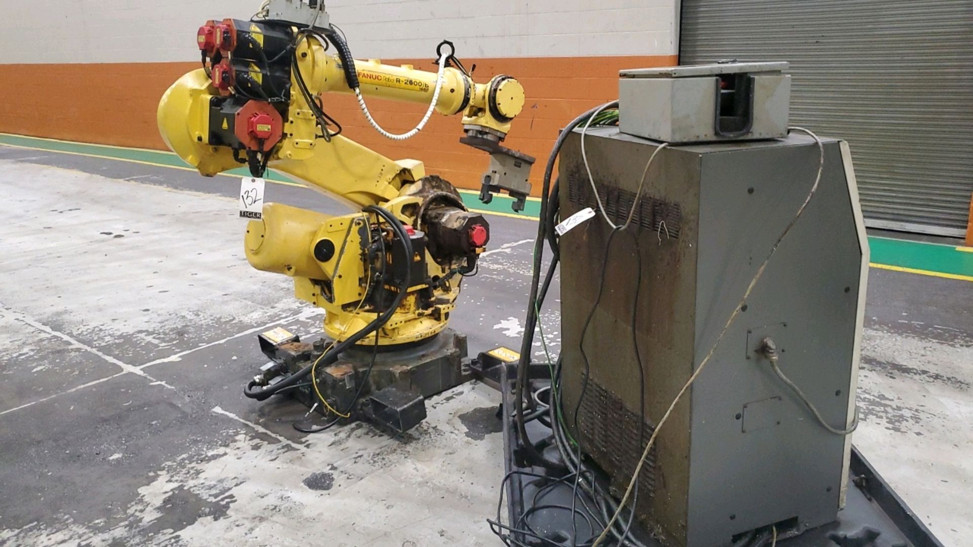 2009 Fanuc Robot w/Controller - Image 6 of 6