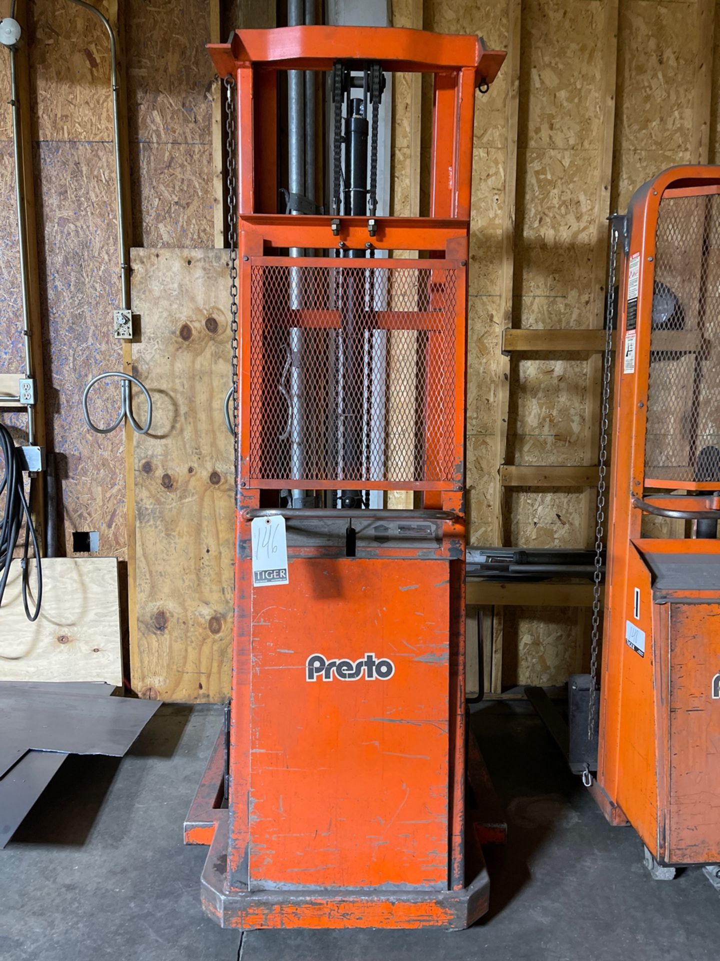 Presto Lift Stacker