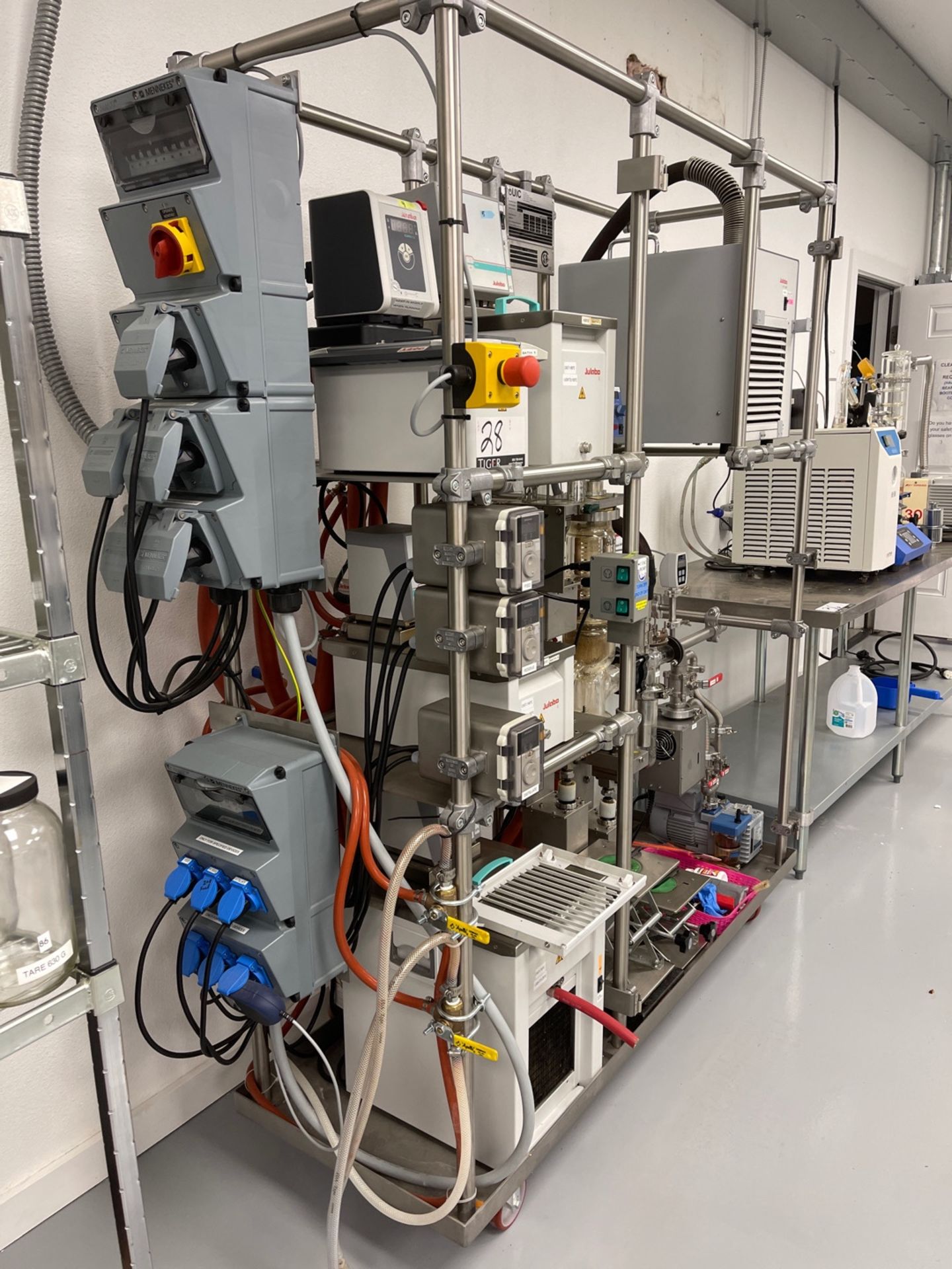 2019 UIC Short Path Distillation Plant - Image 9 of 11