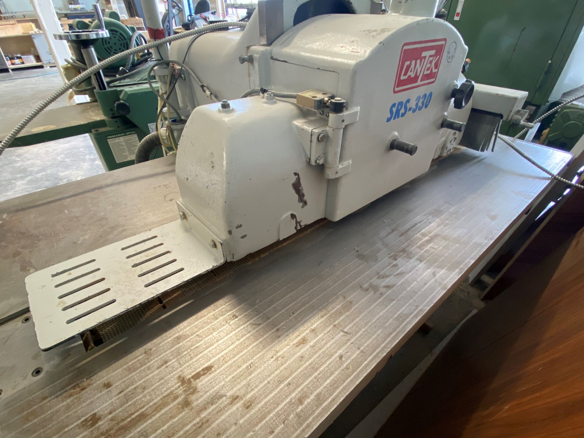 CANTEK SRS -330 STRAIGHT LINE RIP SAW, 15HP, 575V, S/N 110528013