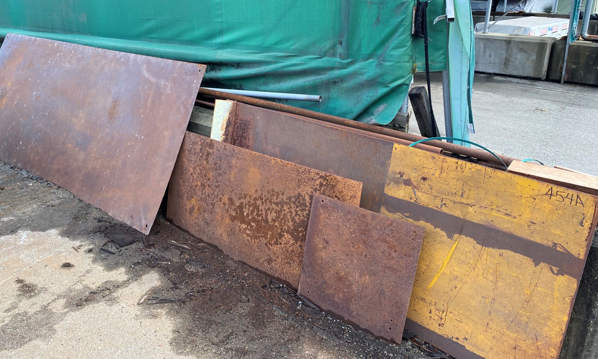 (5) LUMBER CARTS, 32" X 76"; & CONTENTS OF KILN STICKS 39" X 2.5" X 3/4"