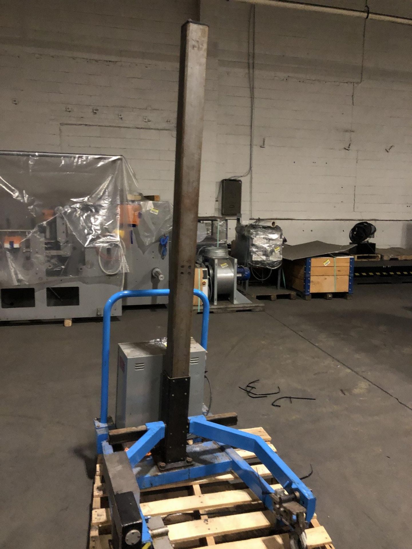 Savage model B Kettle Lifter with motorized tilt