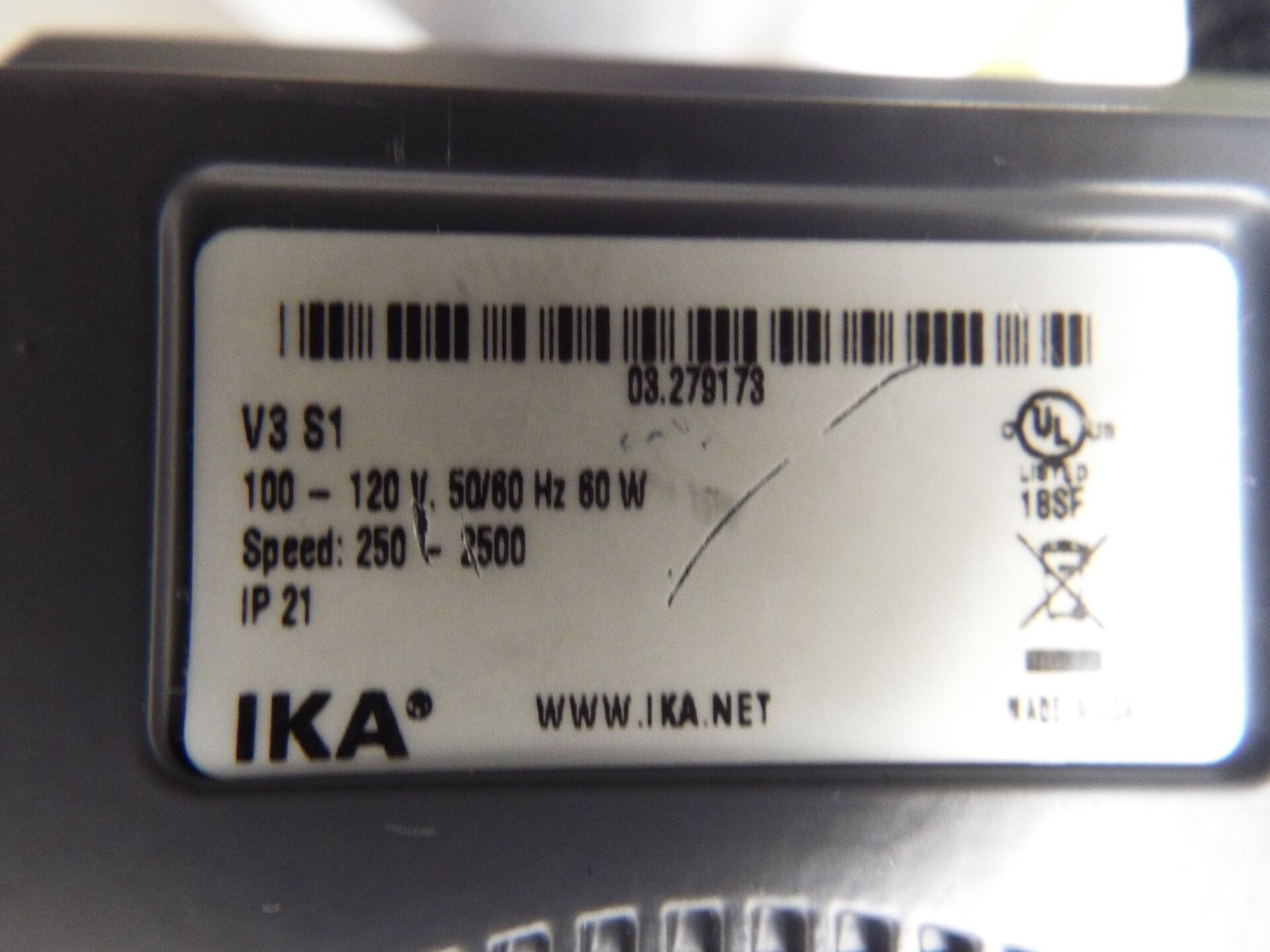 (2) IKA 3 V851 Vortex agitators - Image 4 of 4