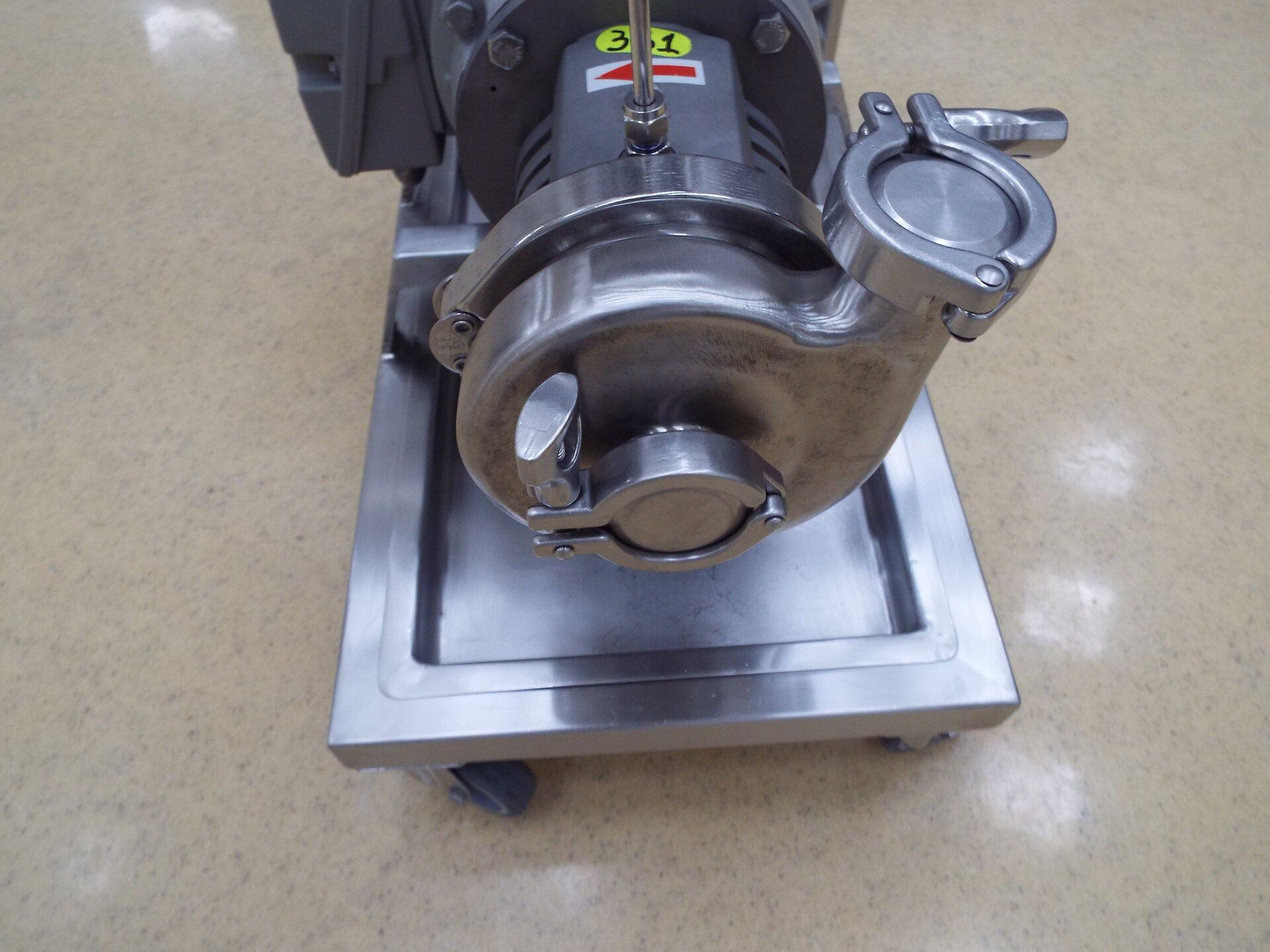 Q pumps 2 HP stainless steel centrifugal pump, 5" diameter impeller, stainless steel base on caster - Image 3 of 4