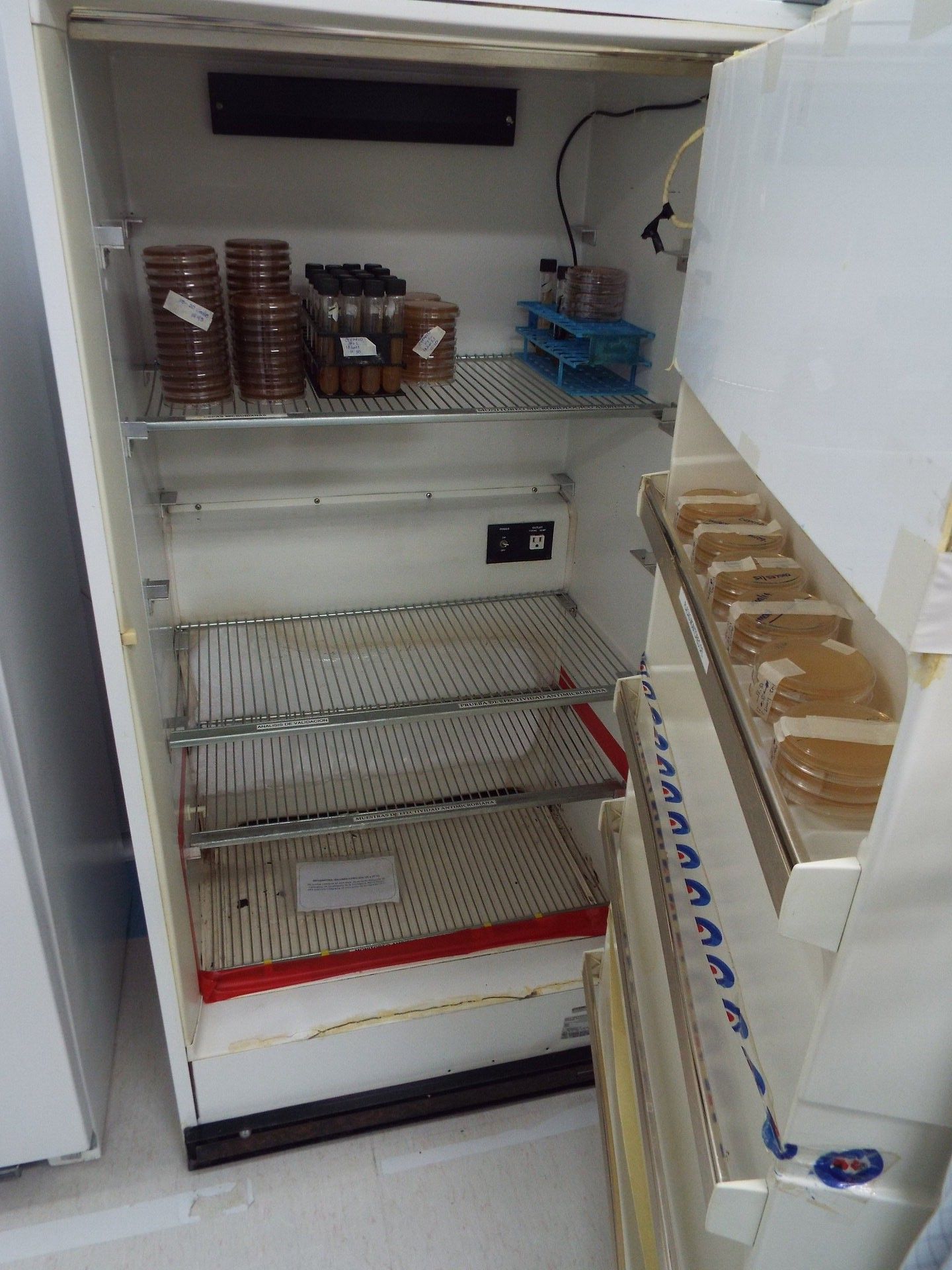 Fisher 307 incubator - Image 2 of 3