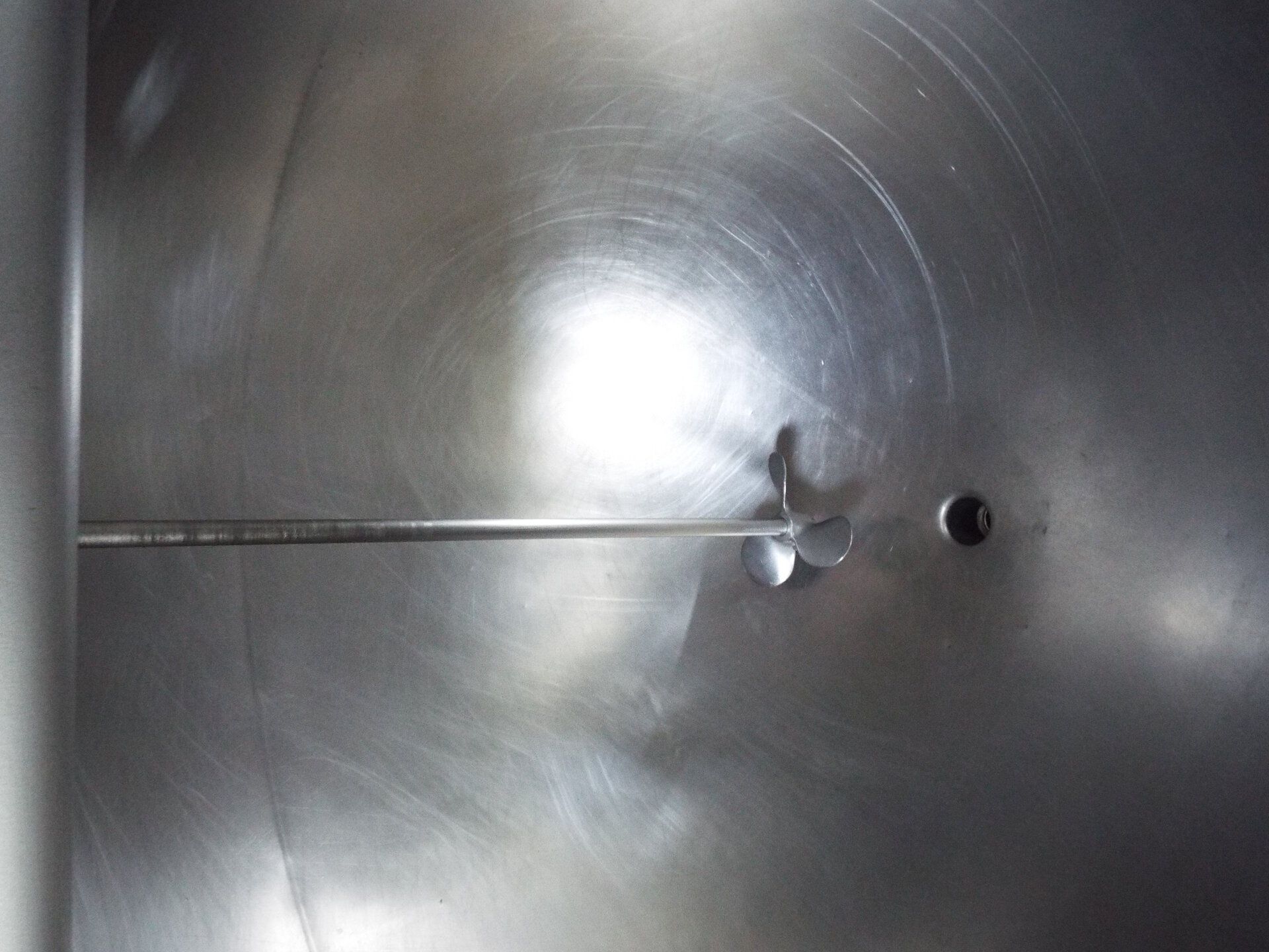 500 liter stainless steel jacketed kettle with split cover and propeller agitator - Image 4 of 4