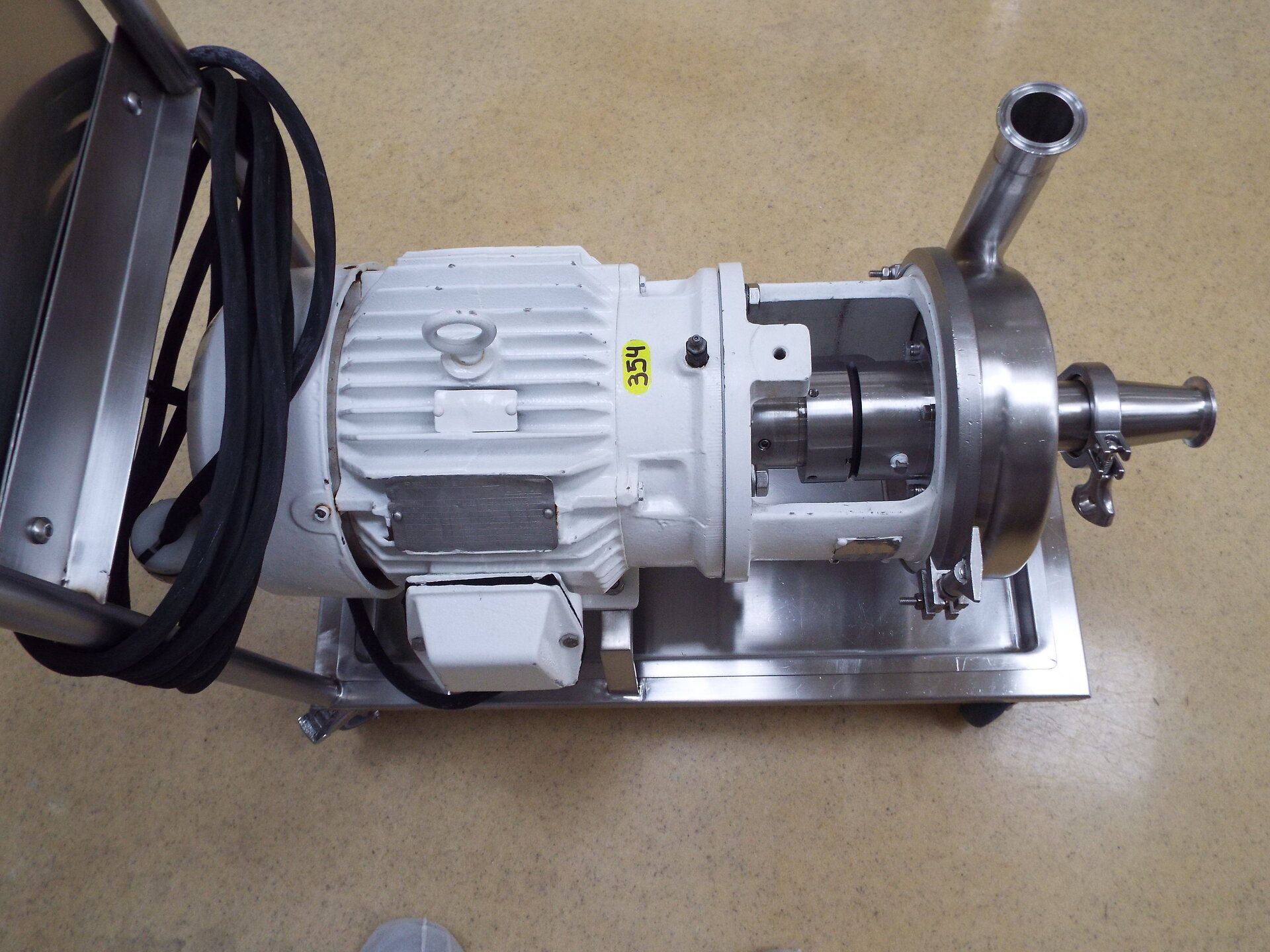 APD 5 HP stainless steel centrifugal pump 8" diameter impeller, stainless steel base on casters - Image 2 of 4