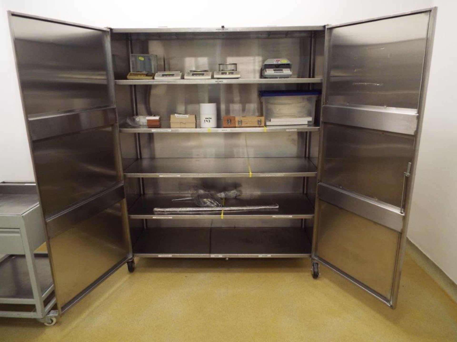 Stainless Steel mobile Cabinet on casters - Image 2 of 2