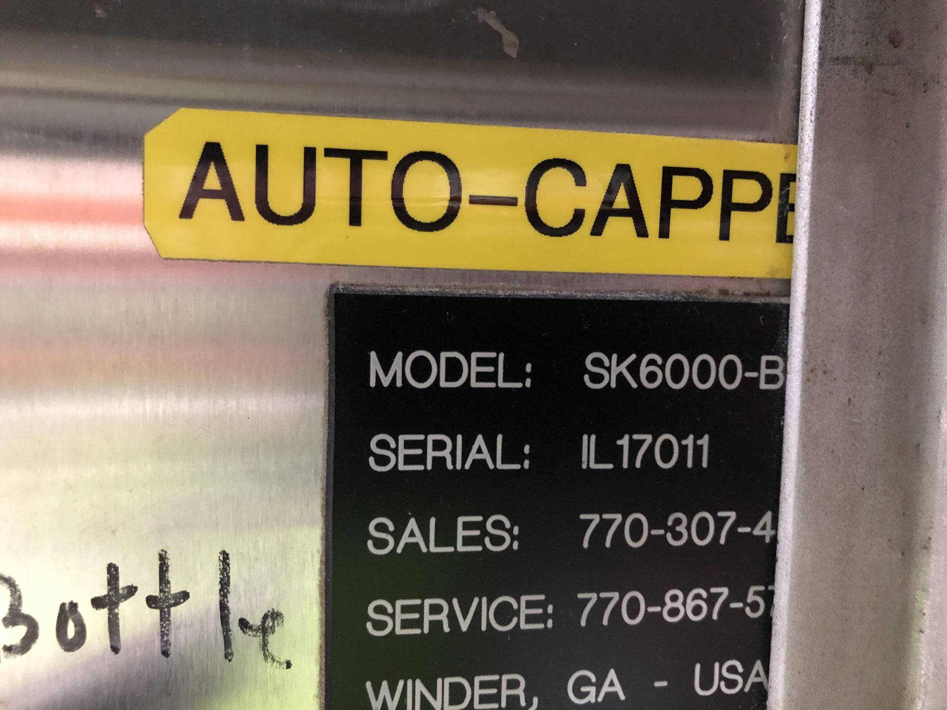 SureKap Model K6000-B semi-automtaic 6-spindle cap tightener/retorquer serial number IL17011 on - Image 2 of 2