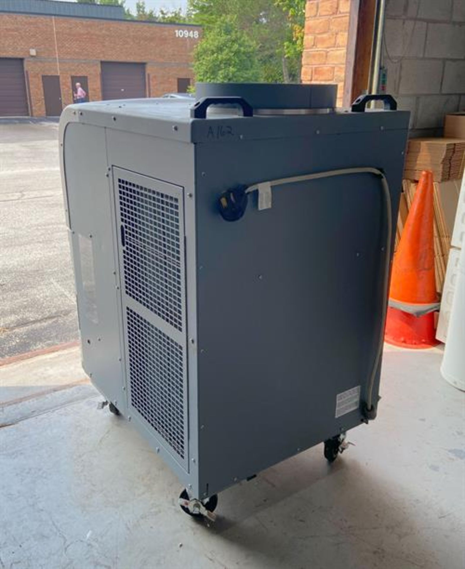 MovinCool Office Pro 36 Portable AC Unit - 36,000 BTU/hr - R-410a freon compressor - Condensate pump - Image 9 of 9