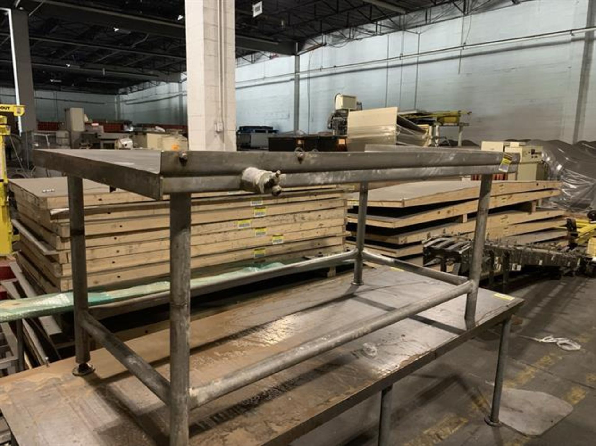Stainless Steel 3 x 6 ft Water Cooled Table - 6' long x 3' wide x 32" high - Water jacketed. Located