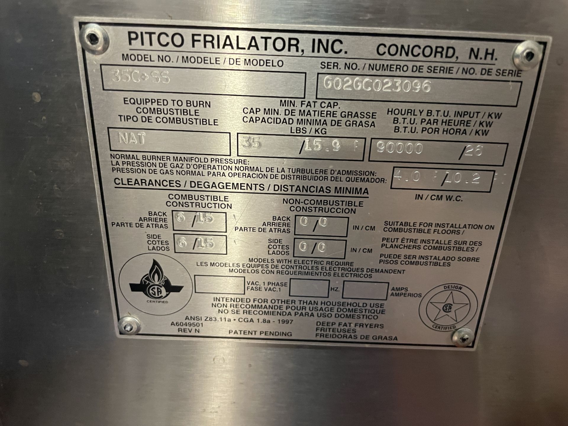 Pitco model 35C+SS Basket Fryer, natural gas fired, two baskets, serial#G02G023096, 90,000 btu/hr - Image 2 of 5