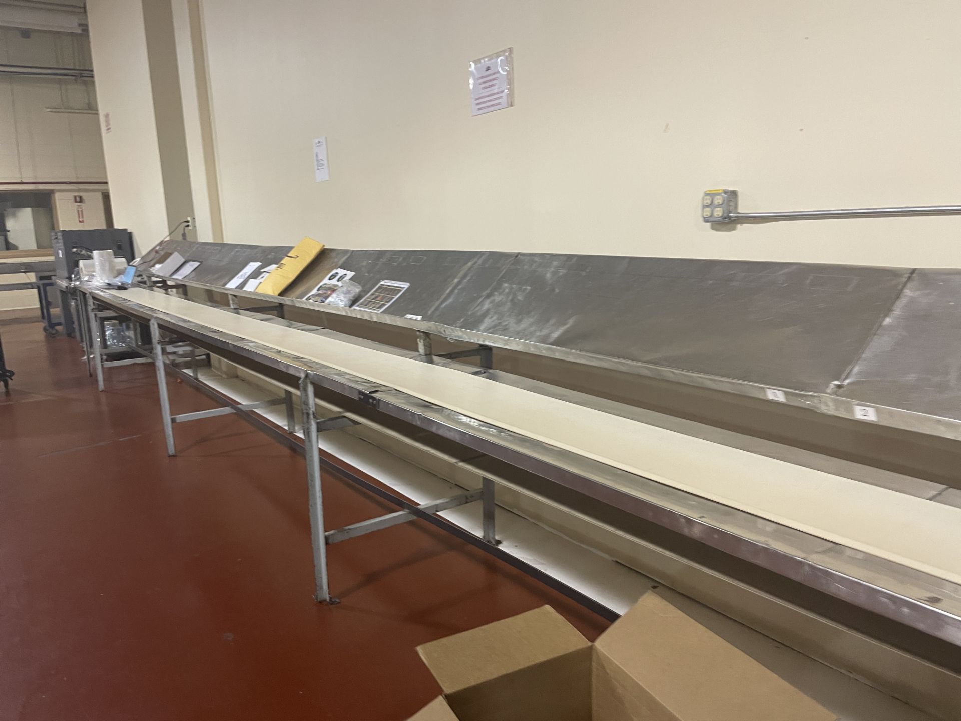 12" wide x 36-ft long x 36" tall packing conveyor - Image 4 of 4