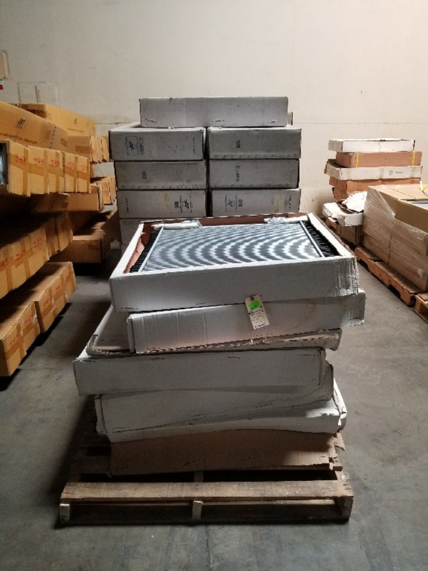 ASST RADIATORS DPI-2887-891 4 PALLETS