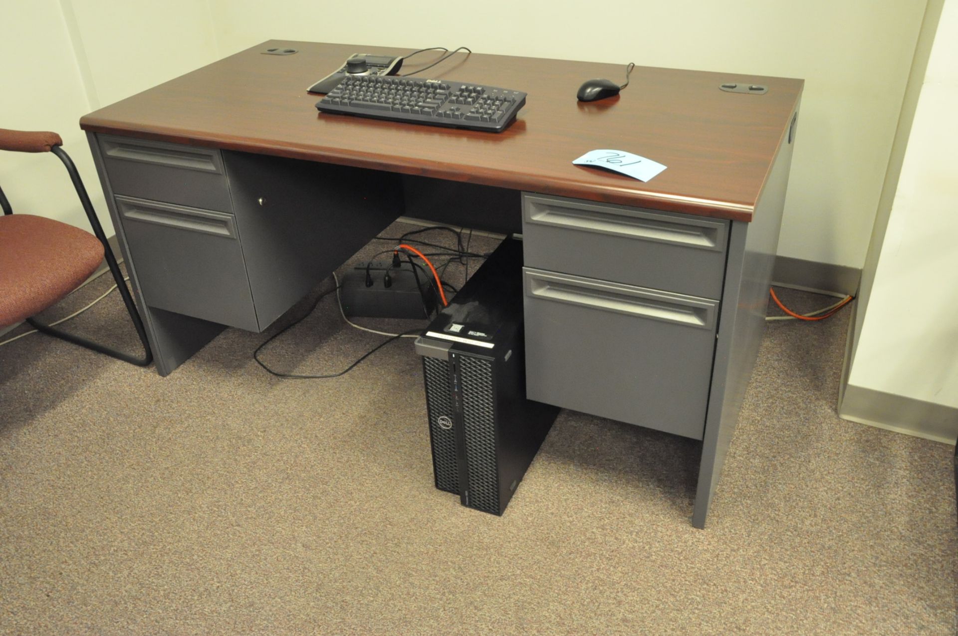 120" x 48" Conference Table with (7) Office Chairs and (1) 42" Round Table and (1) Desk - Image 3 of 3