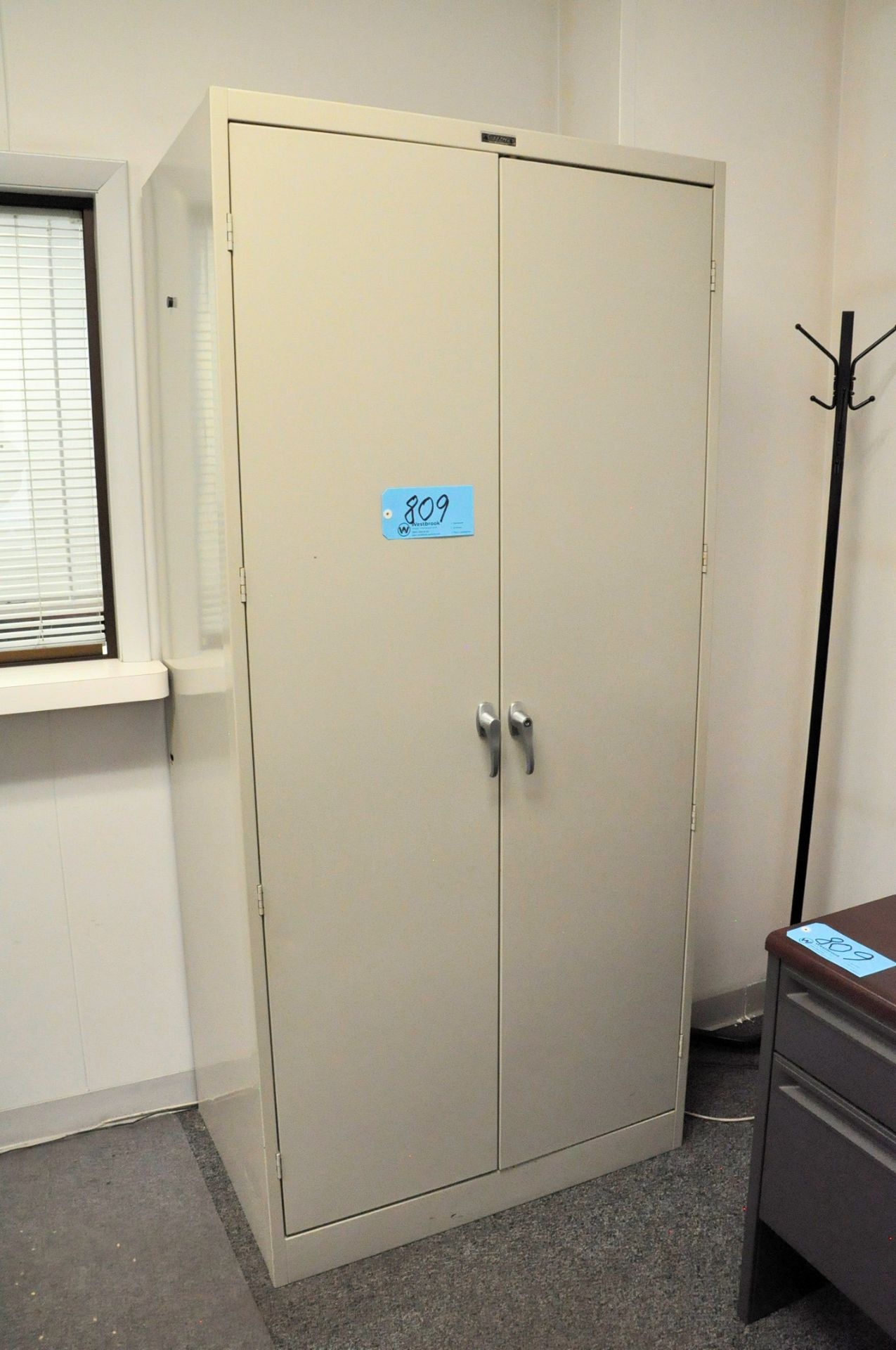 Lot-(2) Desks, (1) Storage Cabinet, (7) Lateral File Cabinets, (2) Bookcases in Office Hallway - Image 3 of 10