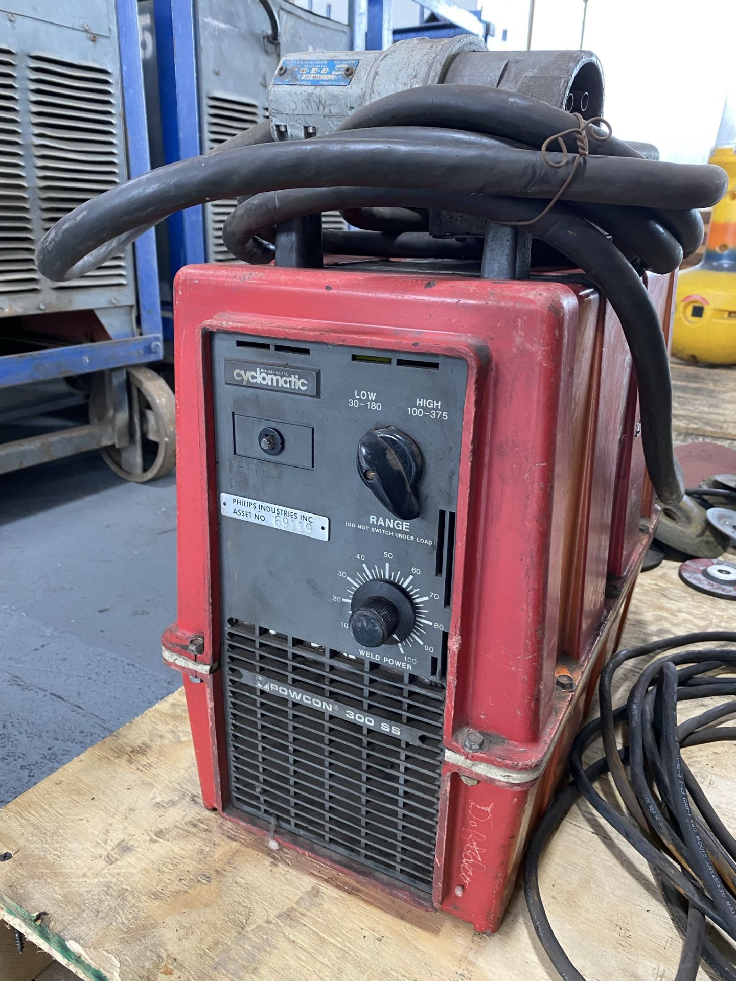 Powercon 300 SS Portable Welder (230/460 Volt, 3-Phase)